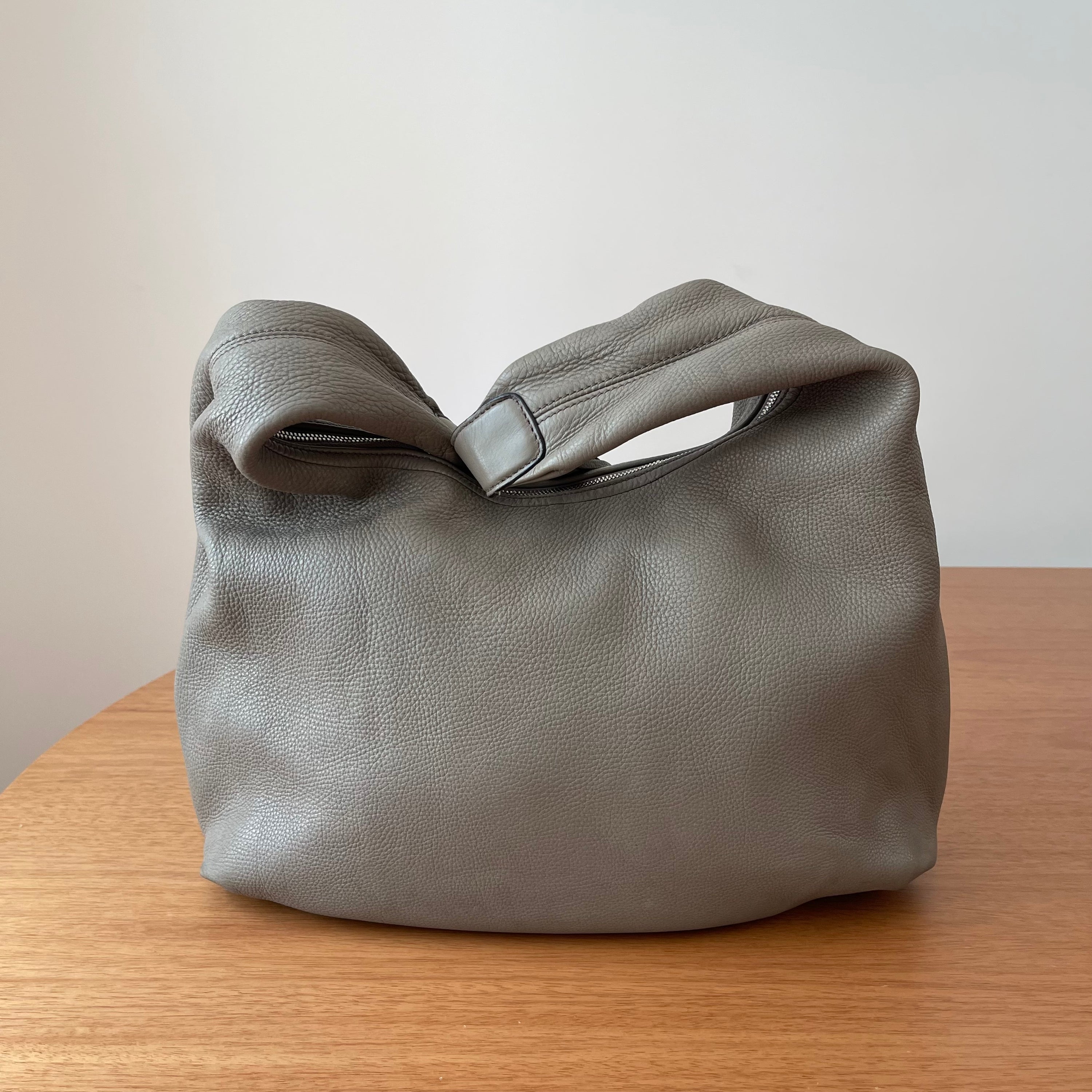 Gucci Soho Hobo Grey Leather Shoulder Bag