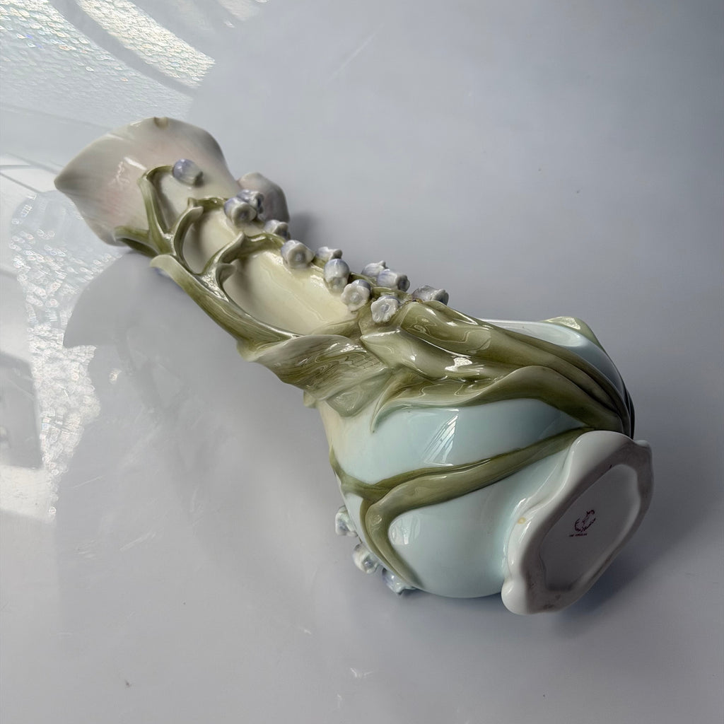 Floral Jug, Unicorn Studios