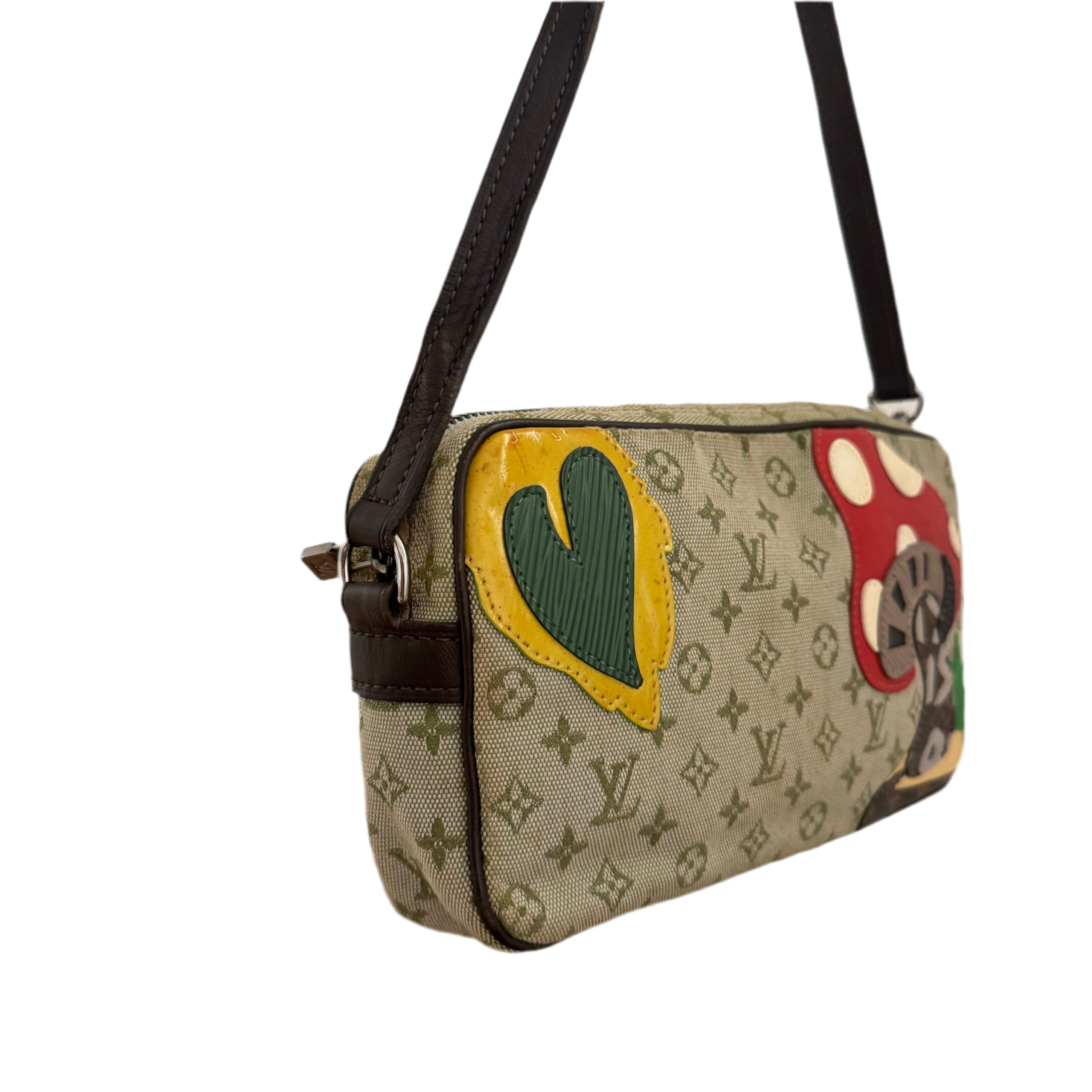 Louis Vuitton Conte de Fees Pochette