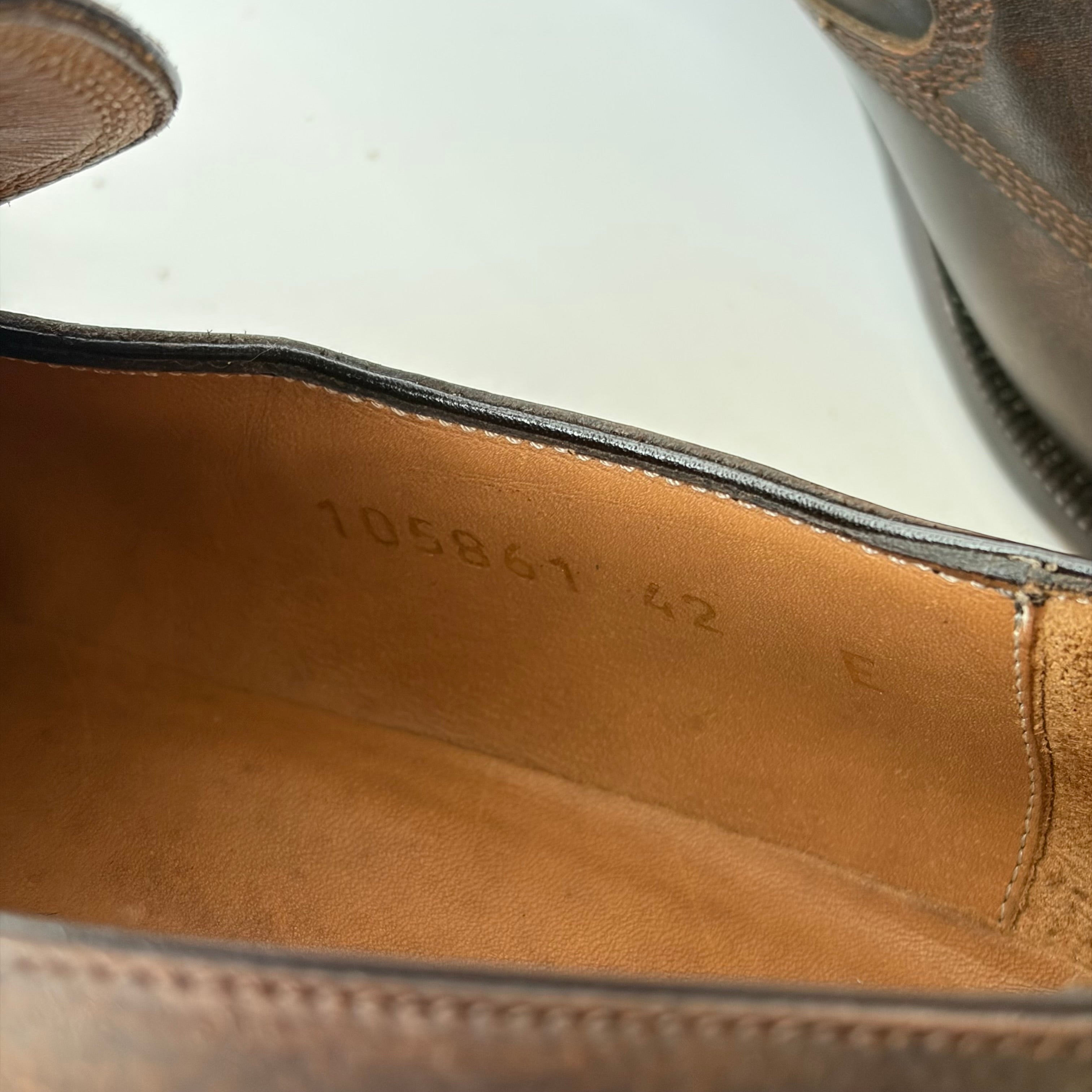 Gucci Classic Distressed Brown Shoes