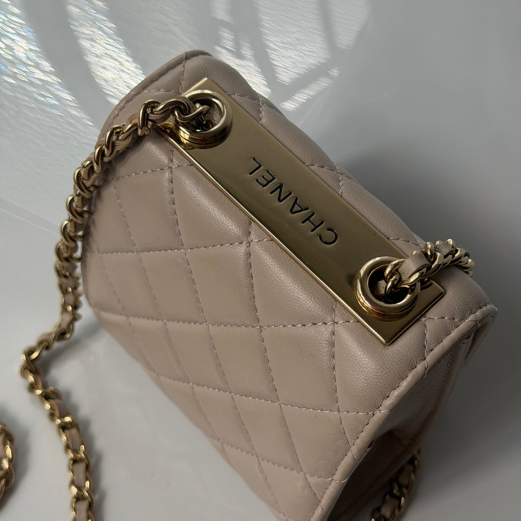 Chanel Rosé Micro Trendy Bag