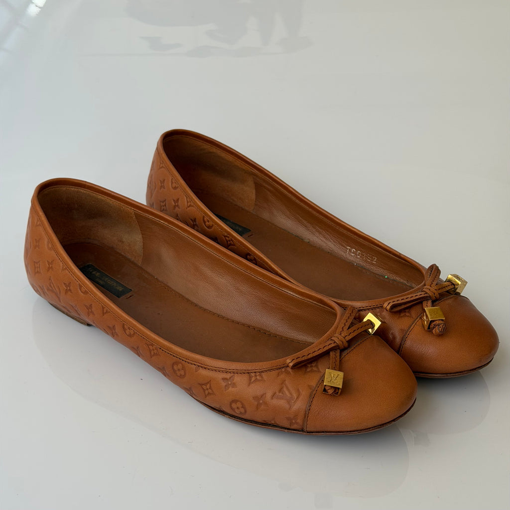 Louis Vuitton Debbie Leather Monogram Flats