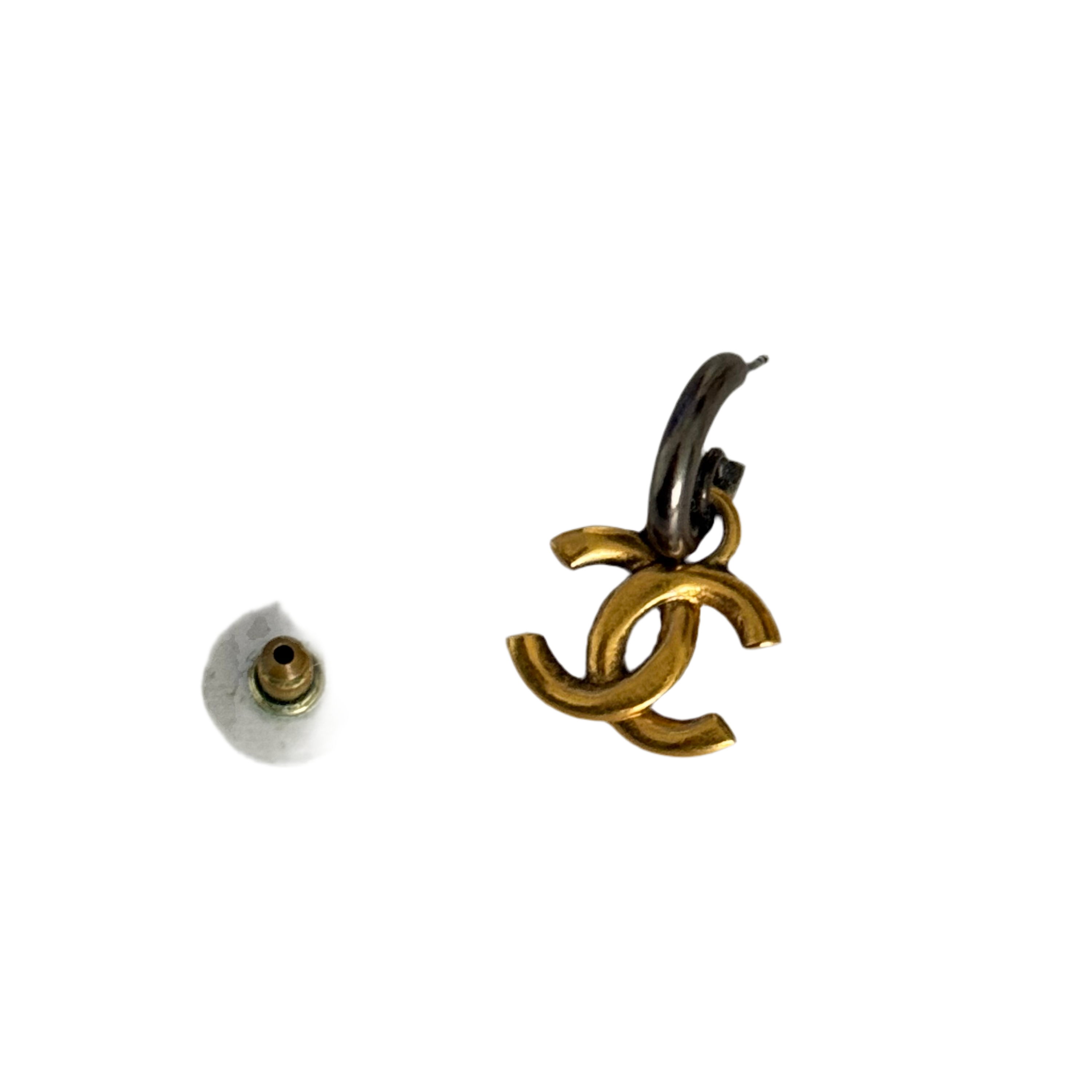 Chanel CC Earring