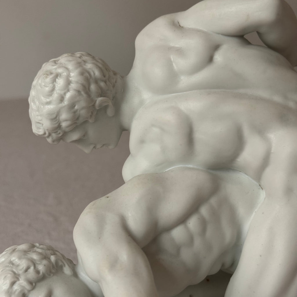 Escultura “The Wrestlers”