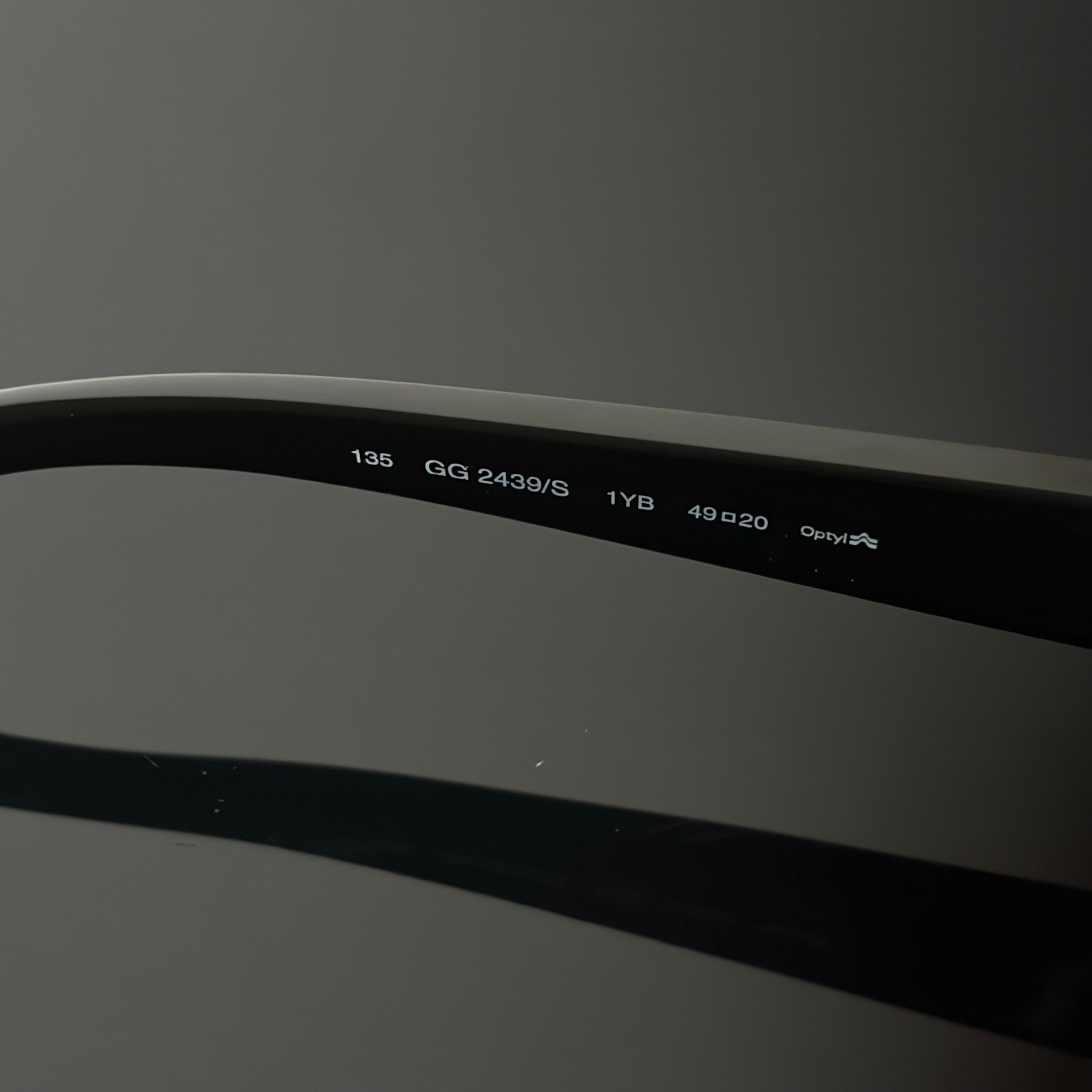 Gucci 2439 Green Sunglases