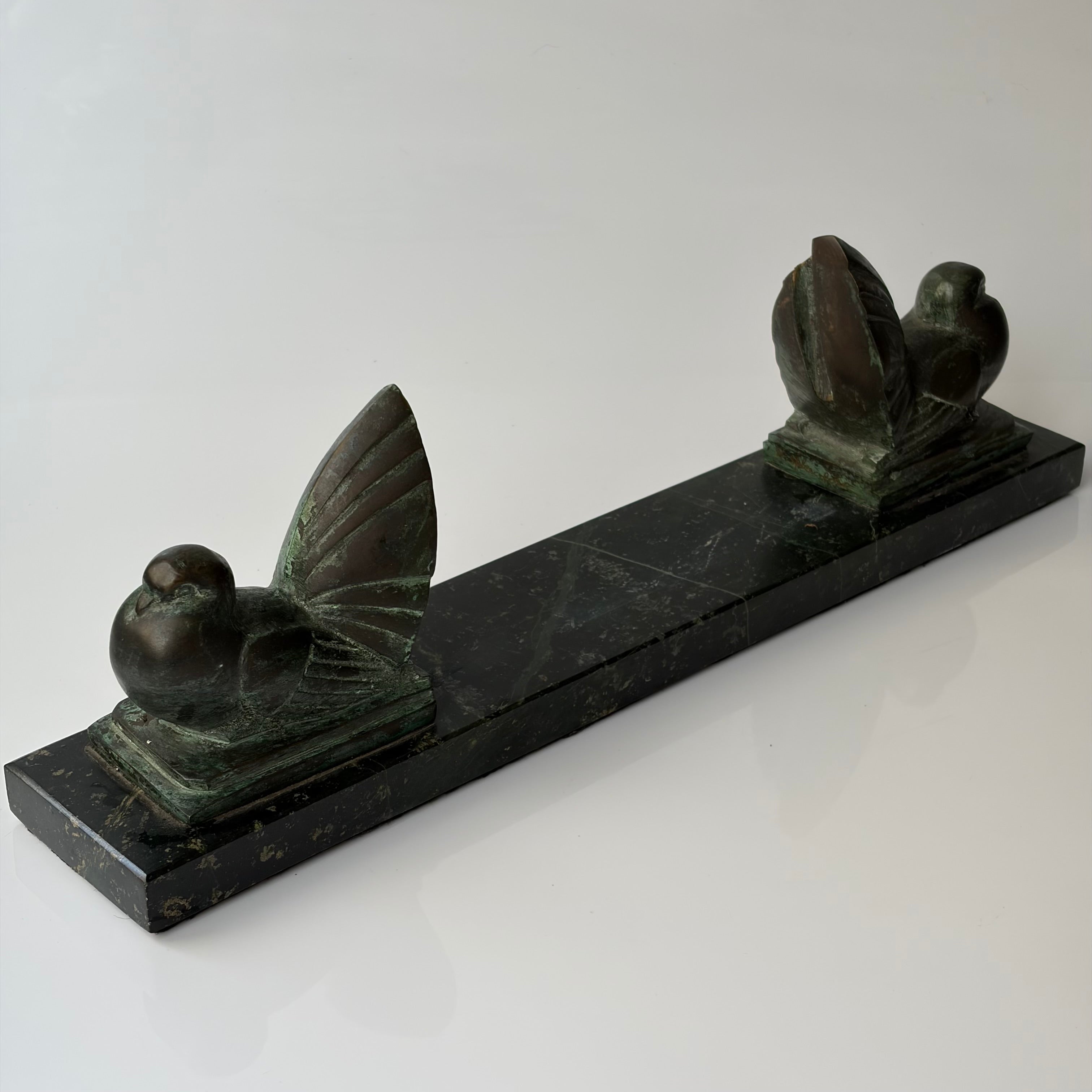 Art Deco Bird Serre Livres