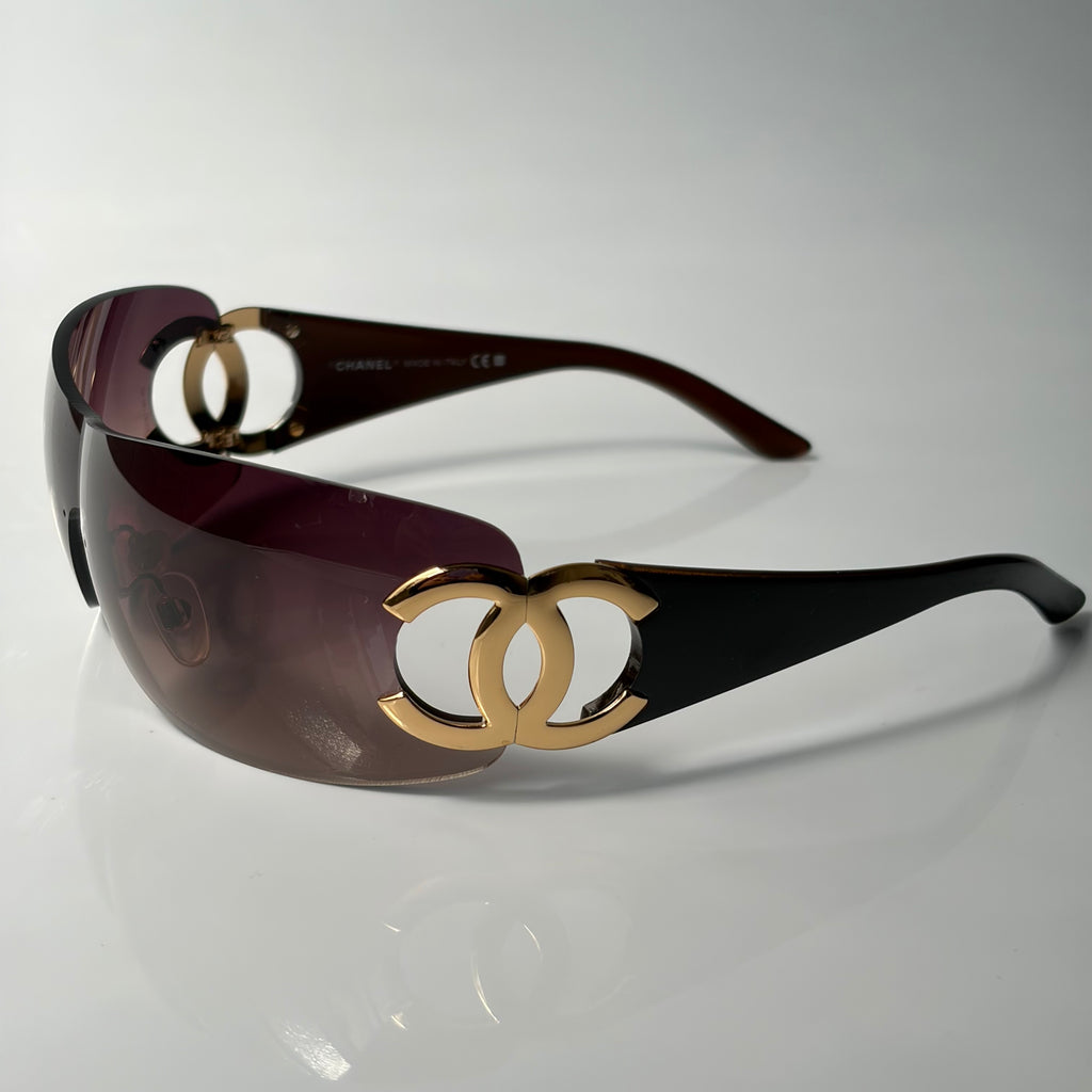 Chanel 5125 Golden Logo Sunglasses