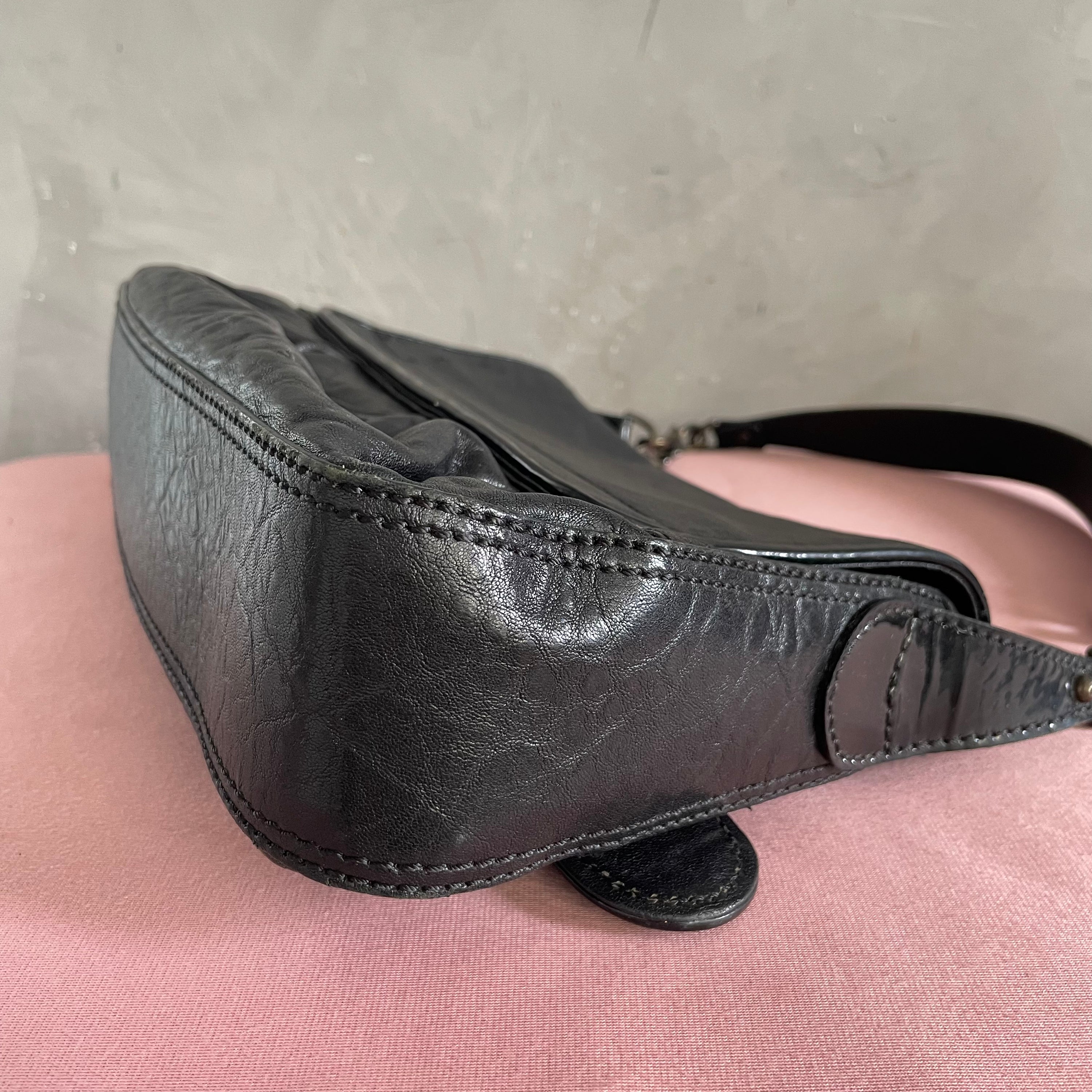 Fendi Buckle Baguette