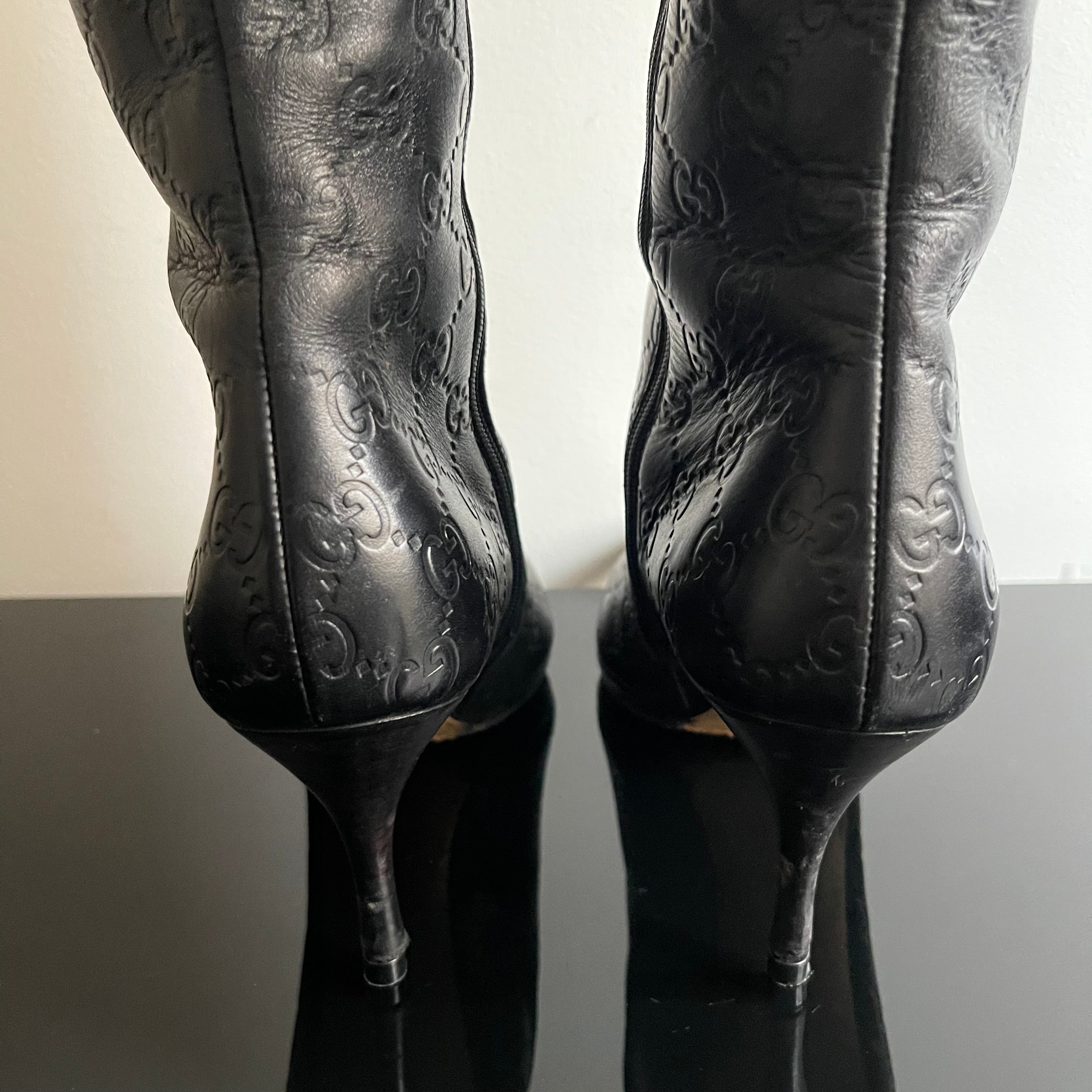 Gucci by Tom Ford Black Guccissima Monogram Leather Boots