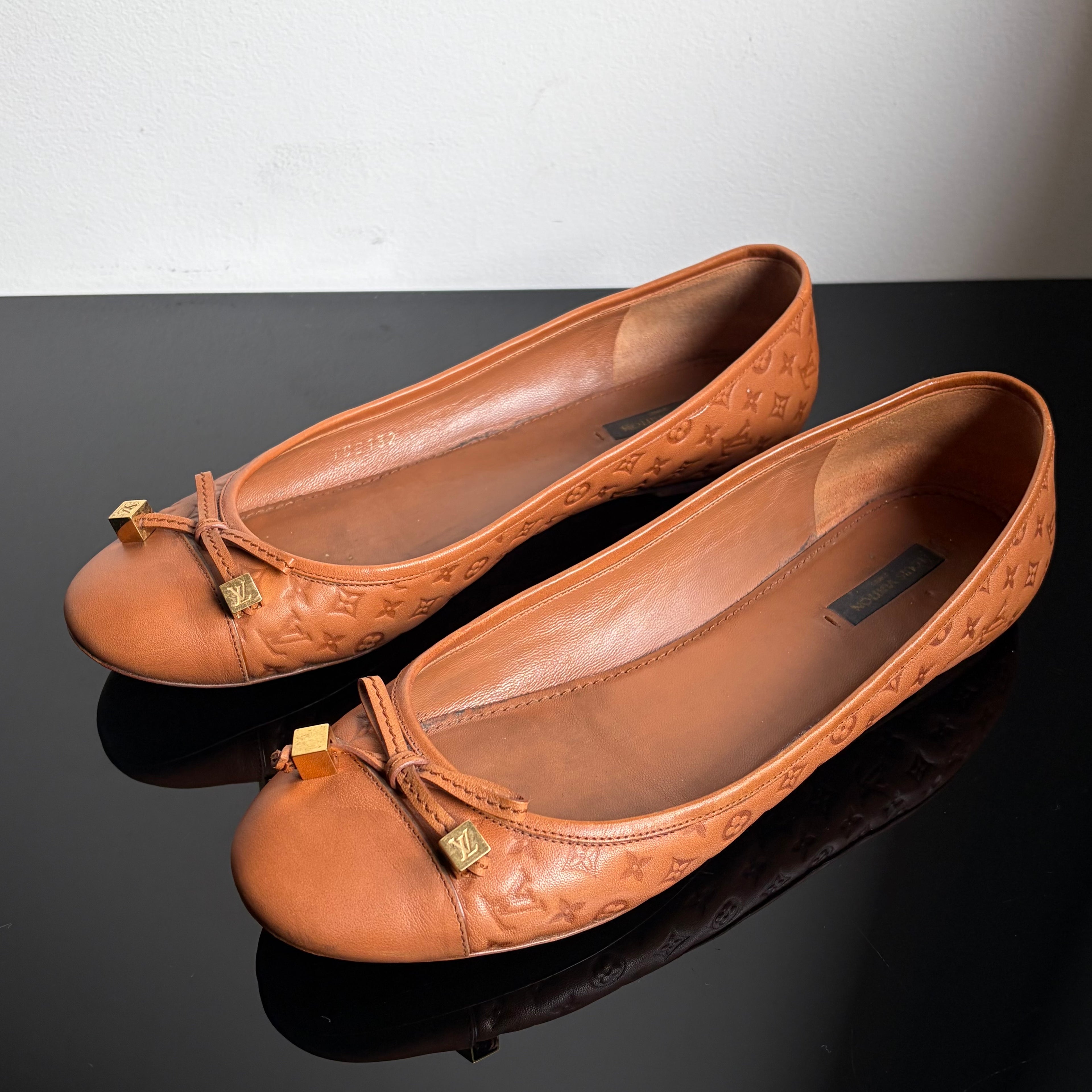 Louis Vuitton Debbie Leather Monogram Flats