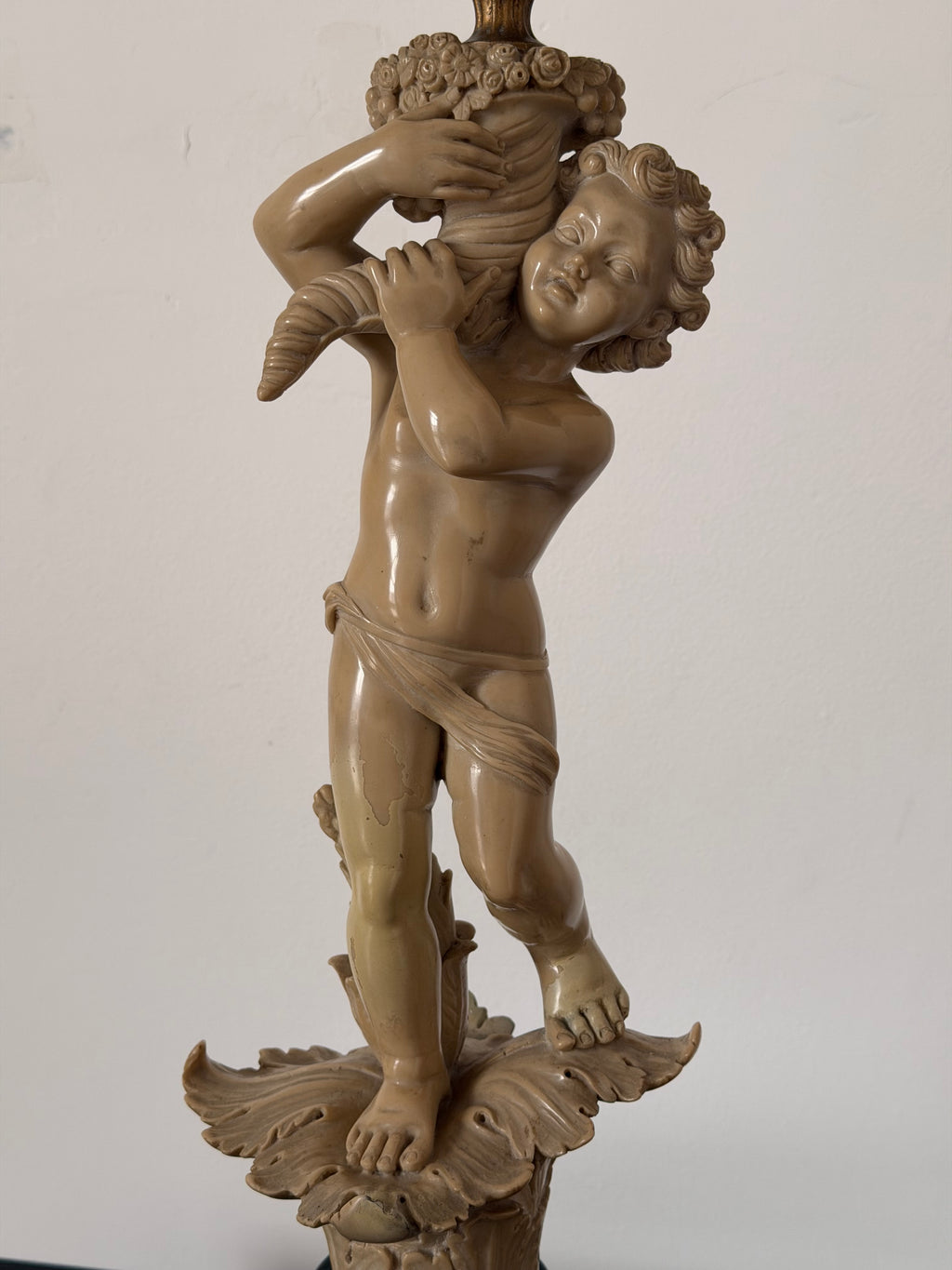 Candelabro “Putto” (APENAS SP CAPITAL)