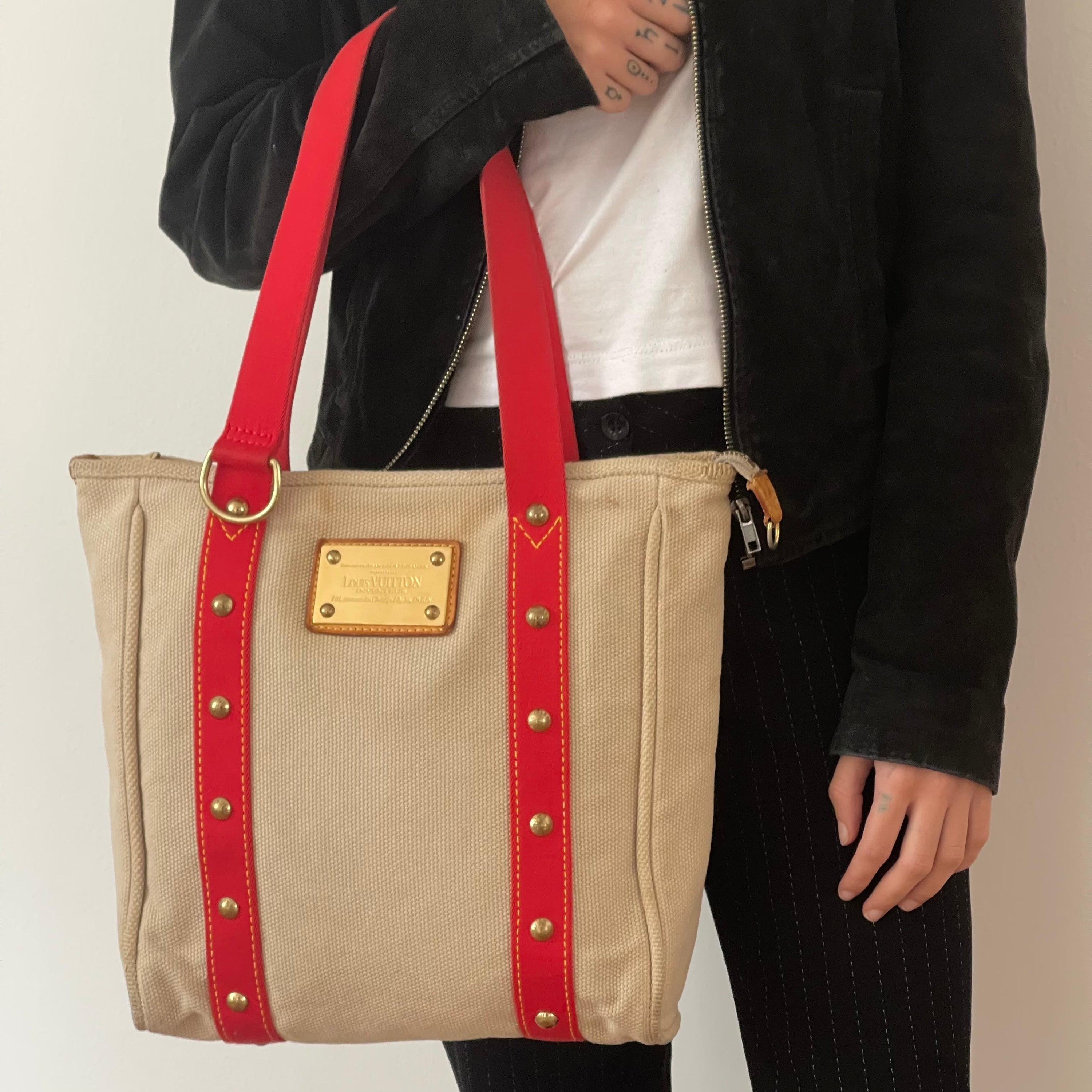 Louis Vuitton Antigua Cabas MM