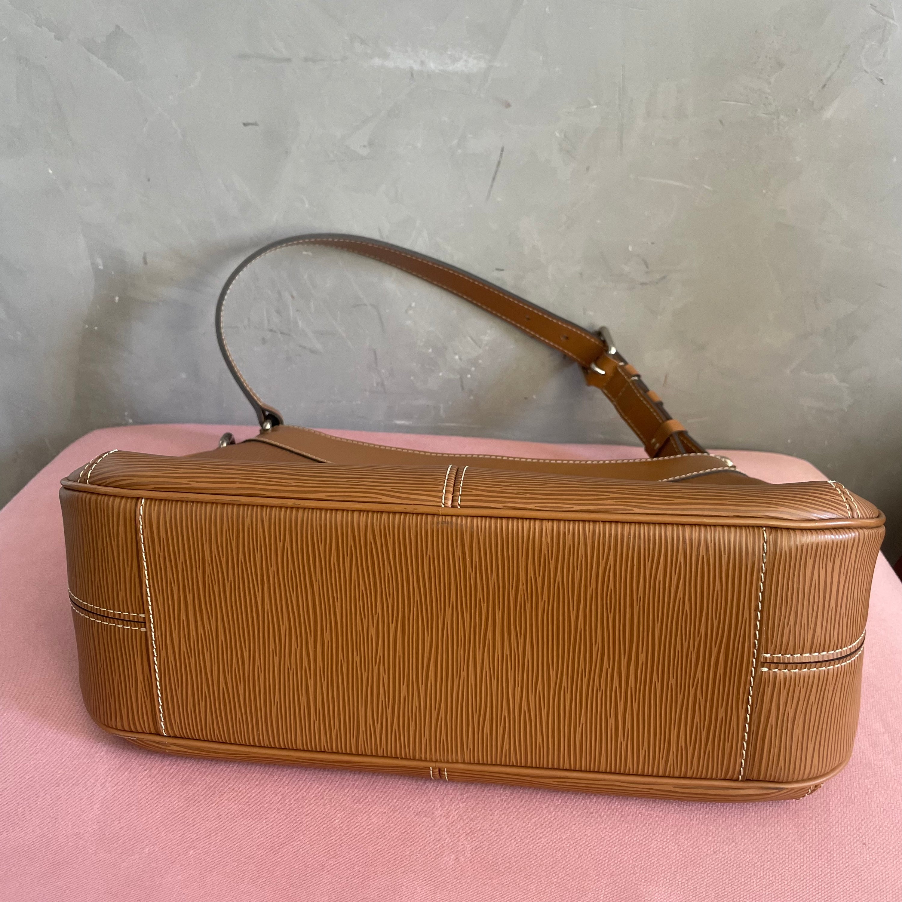 Louis Vuitton Epi Turenne Bag