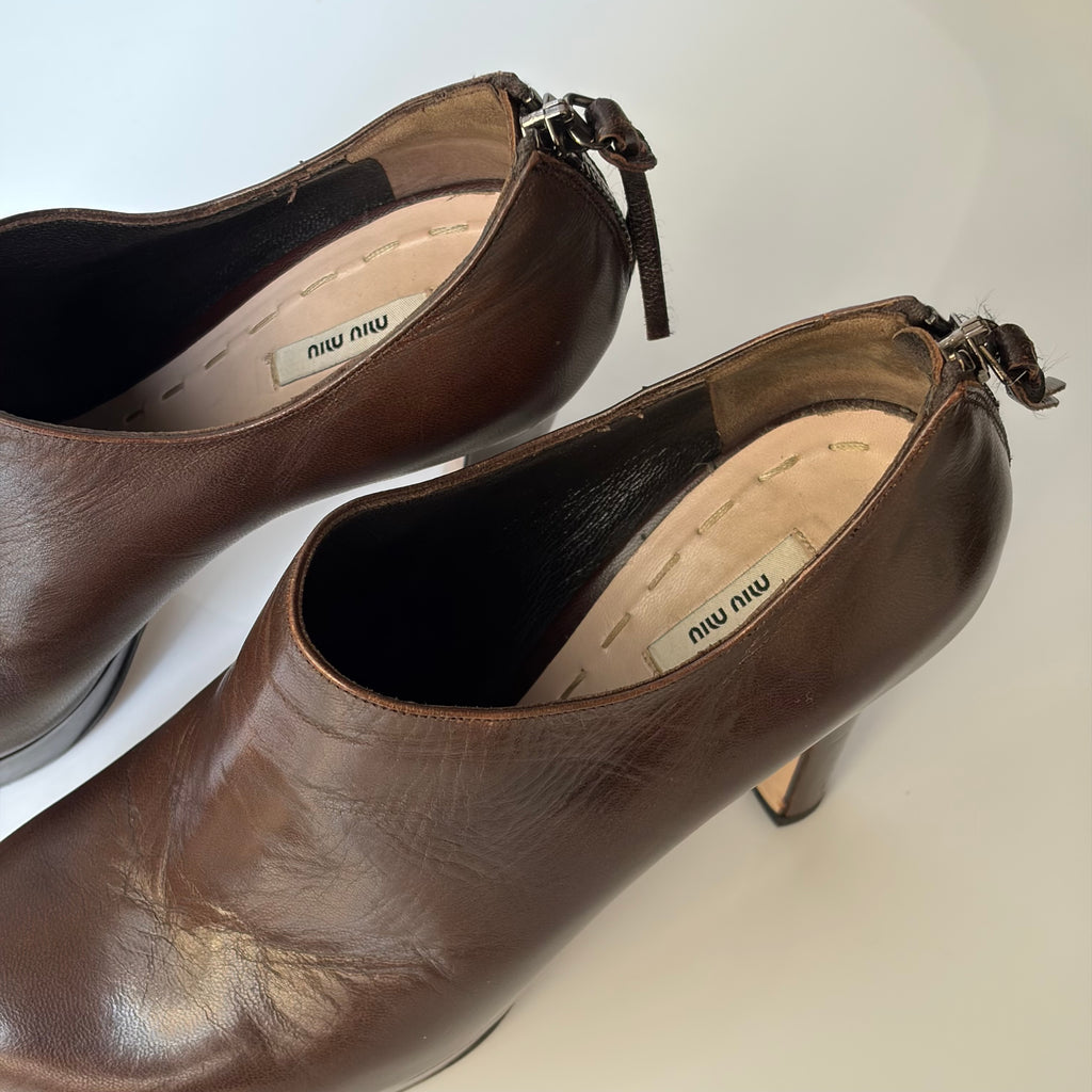Miu Miu Brown Leather Pumps