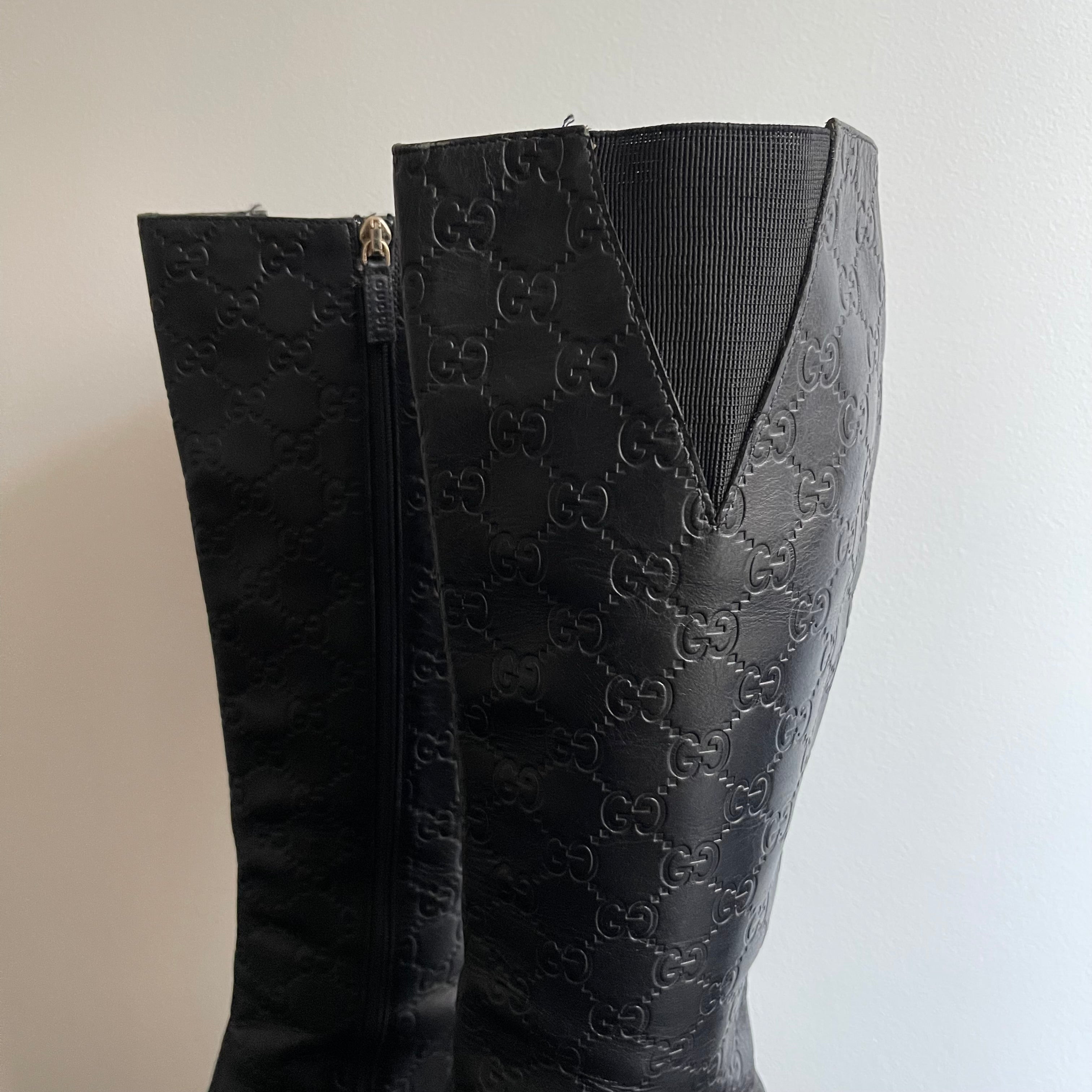 Gucci by Tom Ford Black Guccissima Monogram Leather Boots