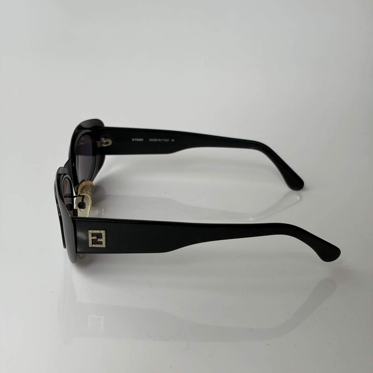 Fendi 7135 Gray Sunglasses