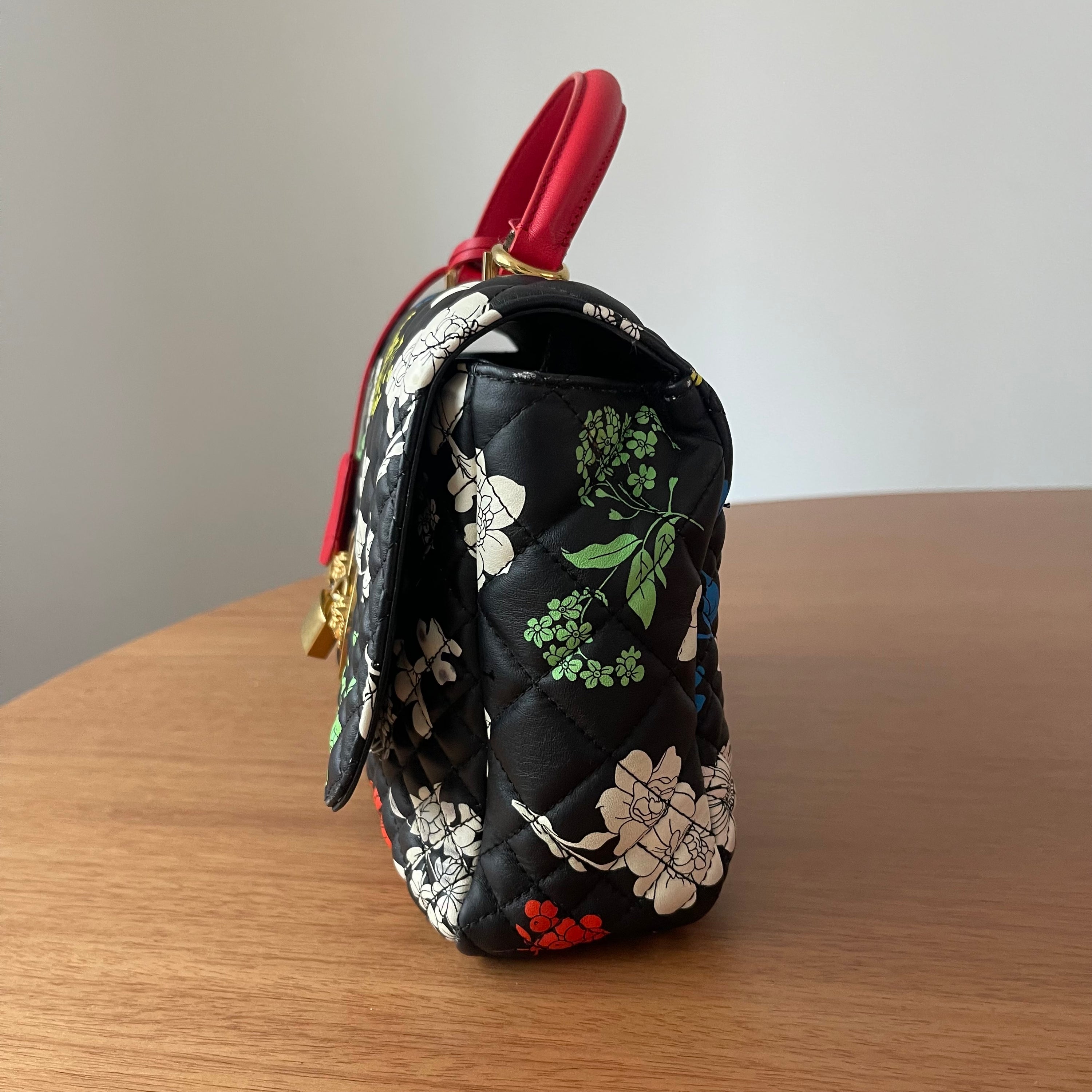 Versace S/S 2019 Napa Print Bouquet Quilted Icon Bag