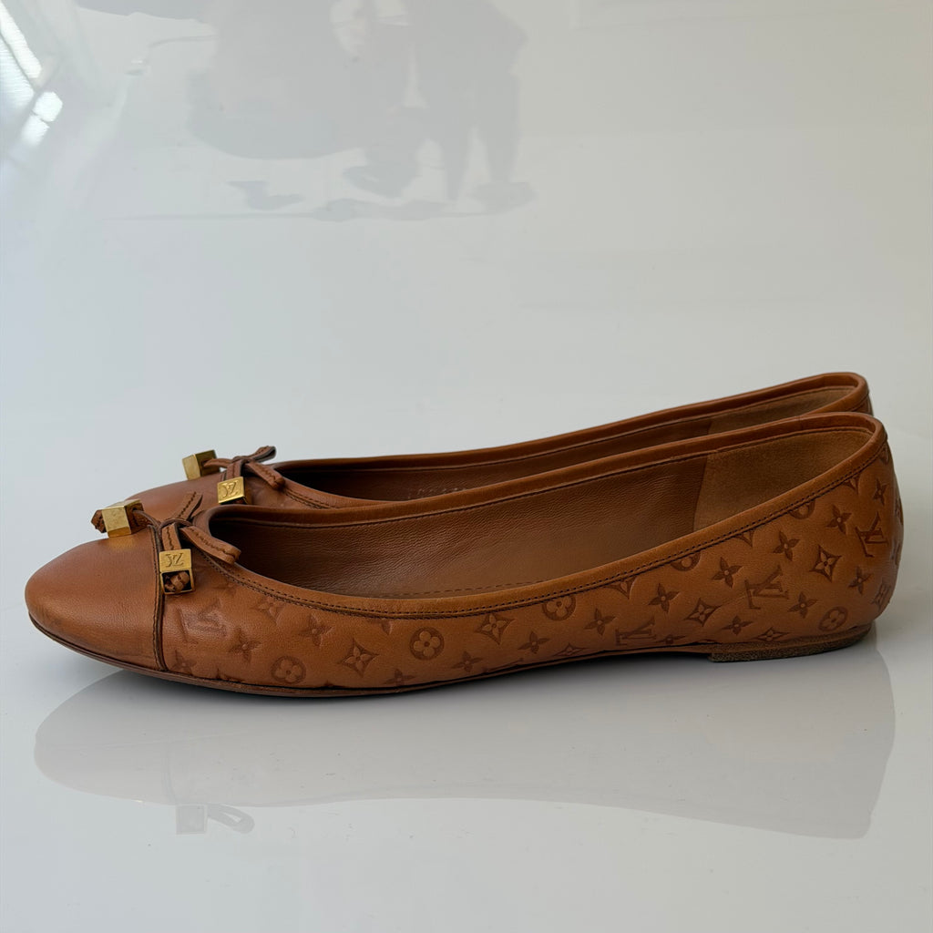 Louis Vuitton Debbie Leather Monogram Flats