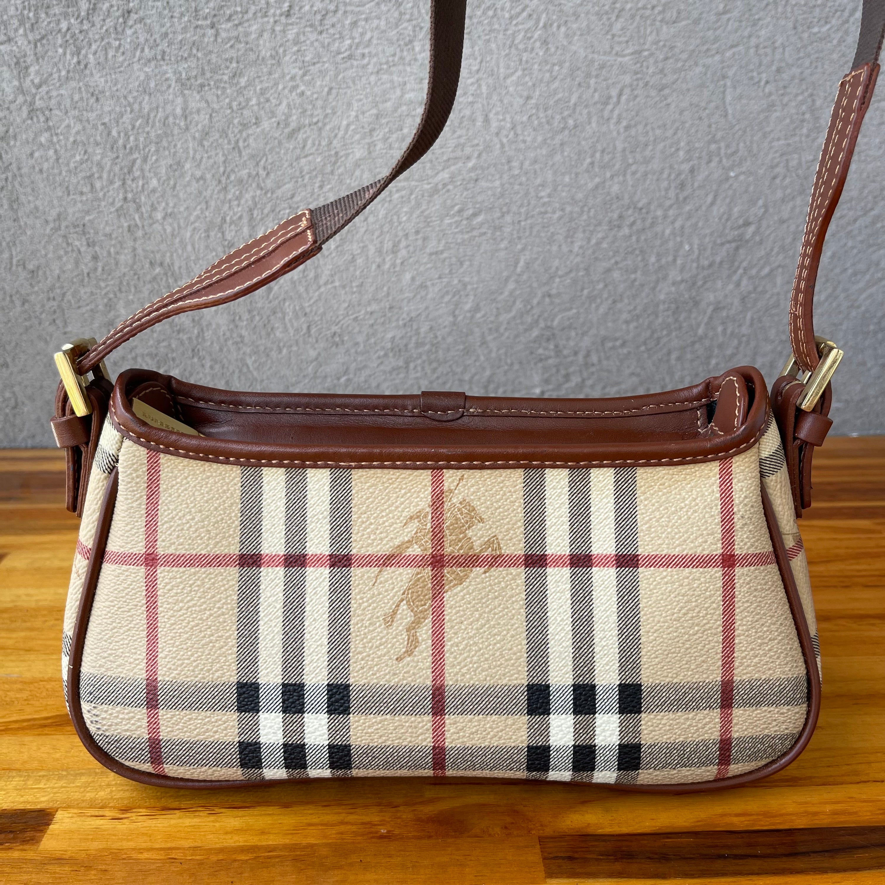 Burberry Check Pochette