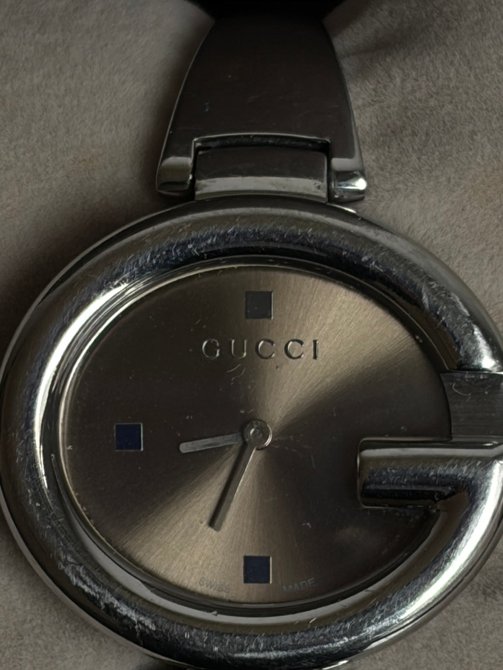 Gucci Guccissima Bangle Watch