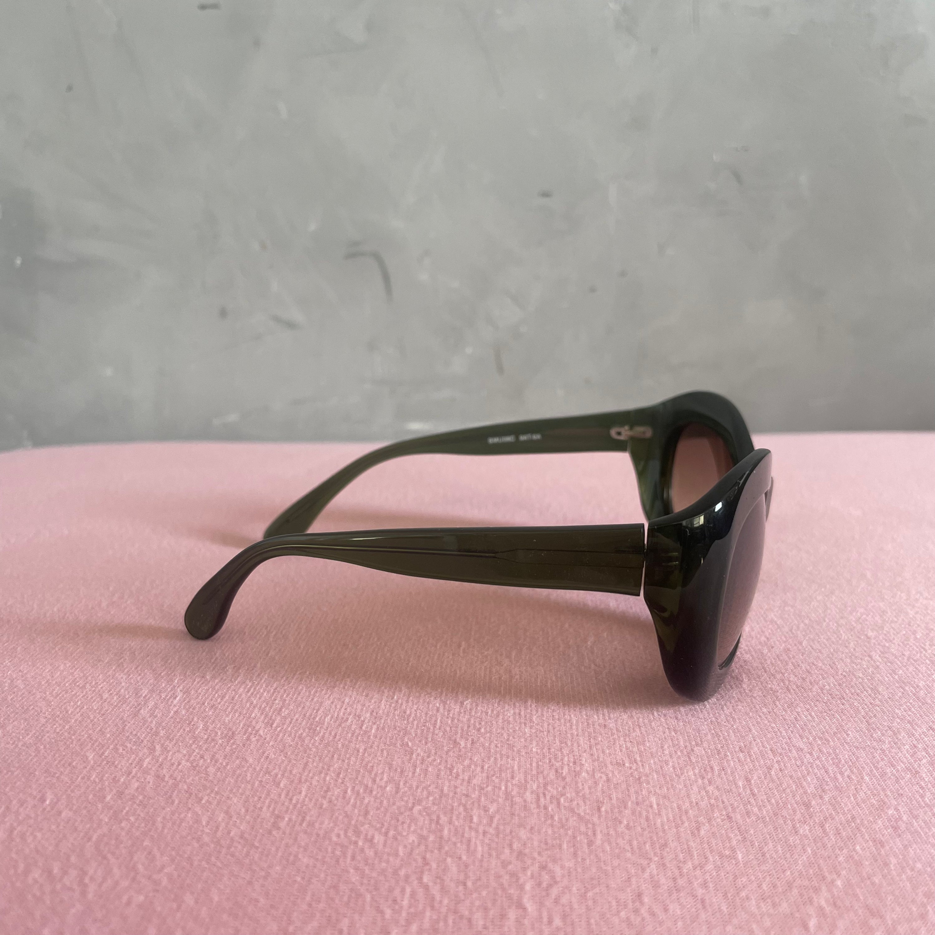 Miu Miu SMU06C Sunglasses
