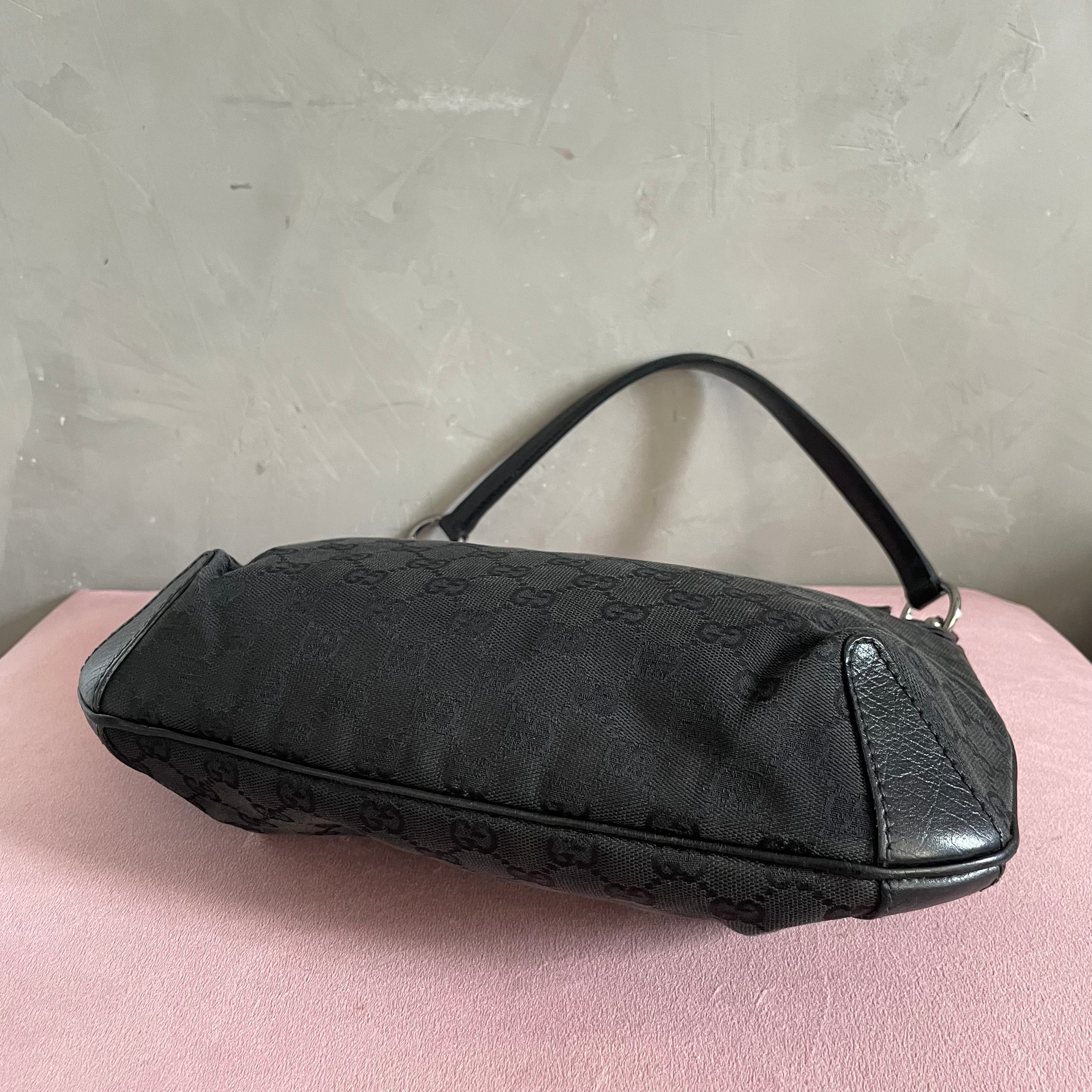 Gucci Horsebit Shoulder Bag