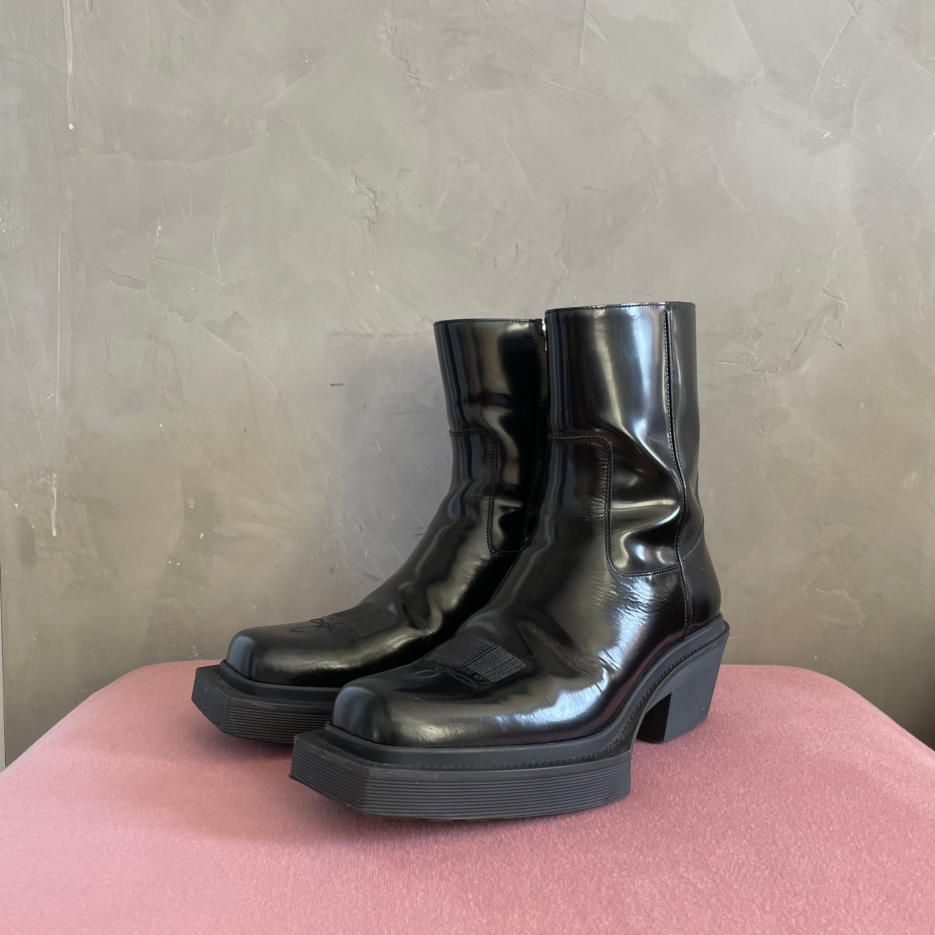 Vetements Western Boots