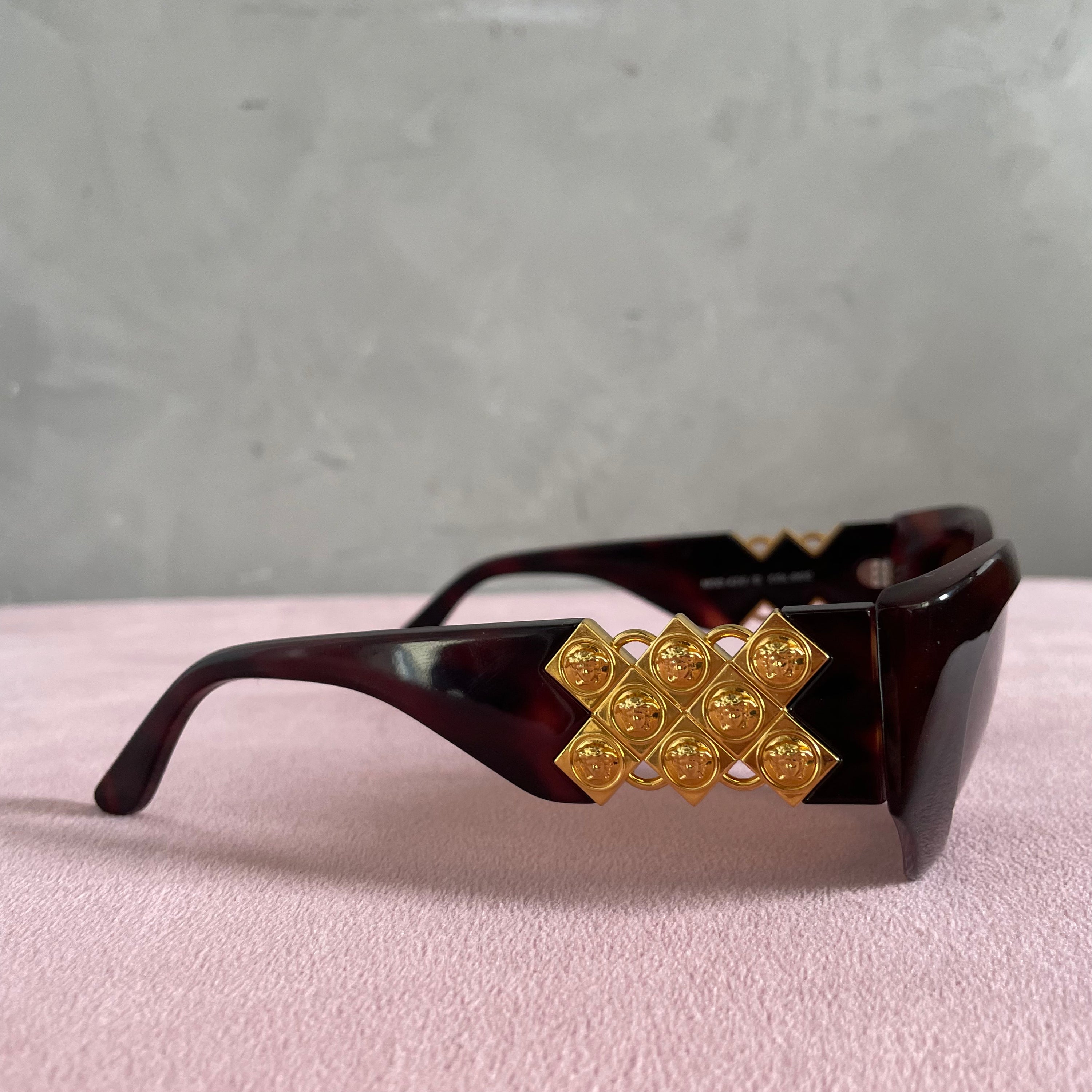 Gianni Versace 420 Sunglasses
