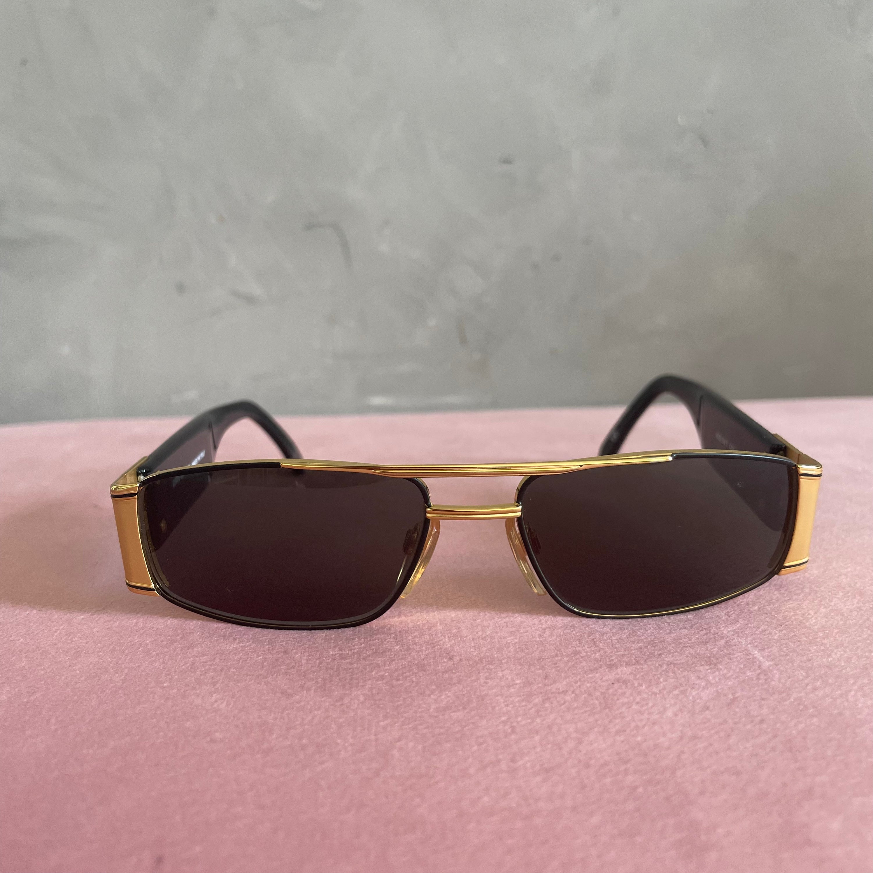 Gianni Versace Black GV7 Sunglasses