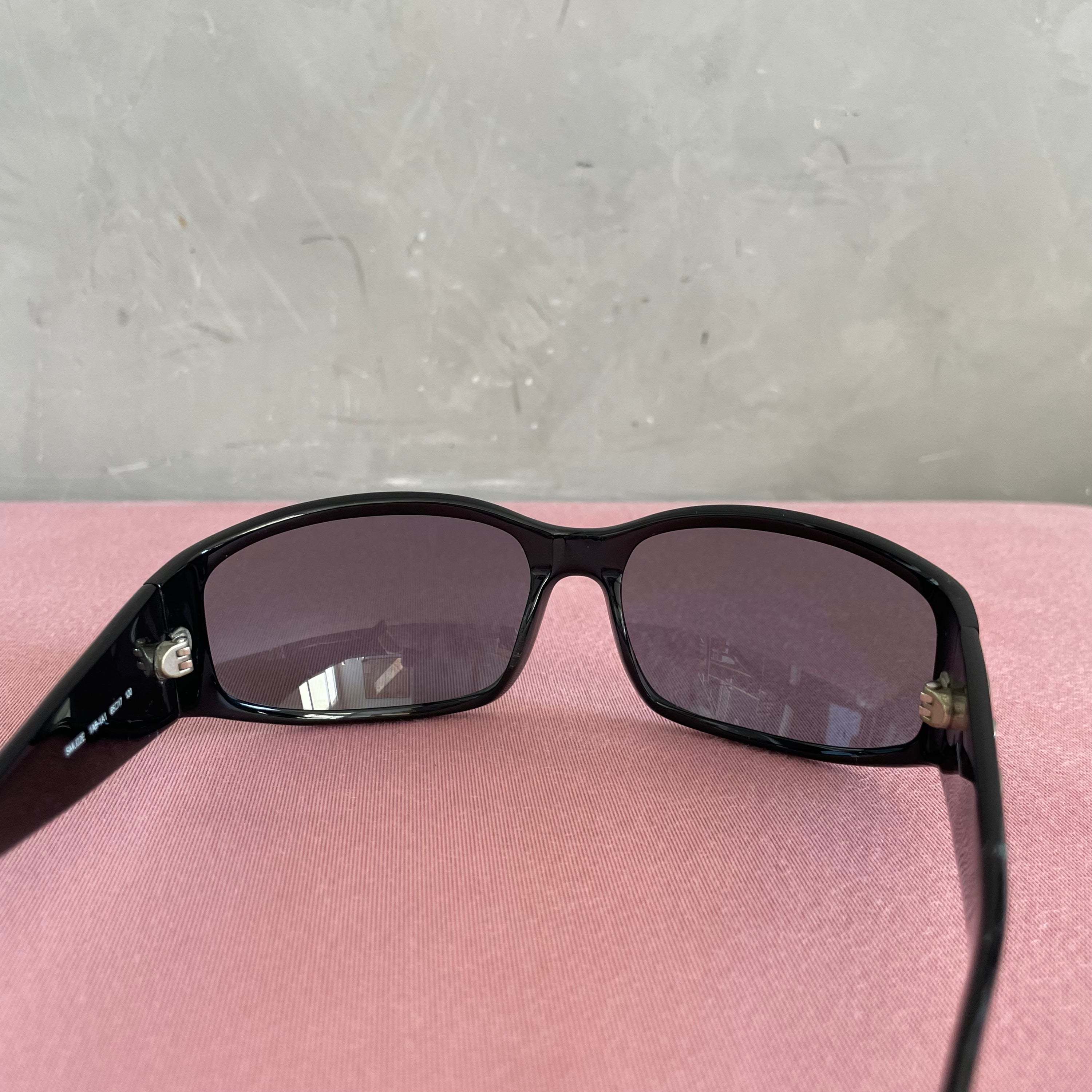 Miu Miu SMU22E Sunglasses