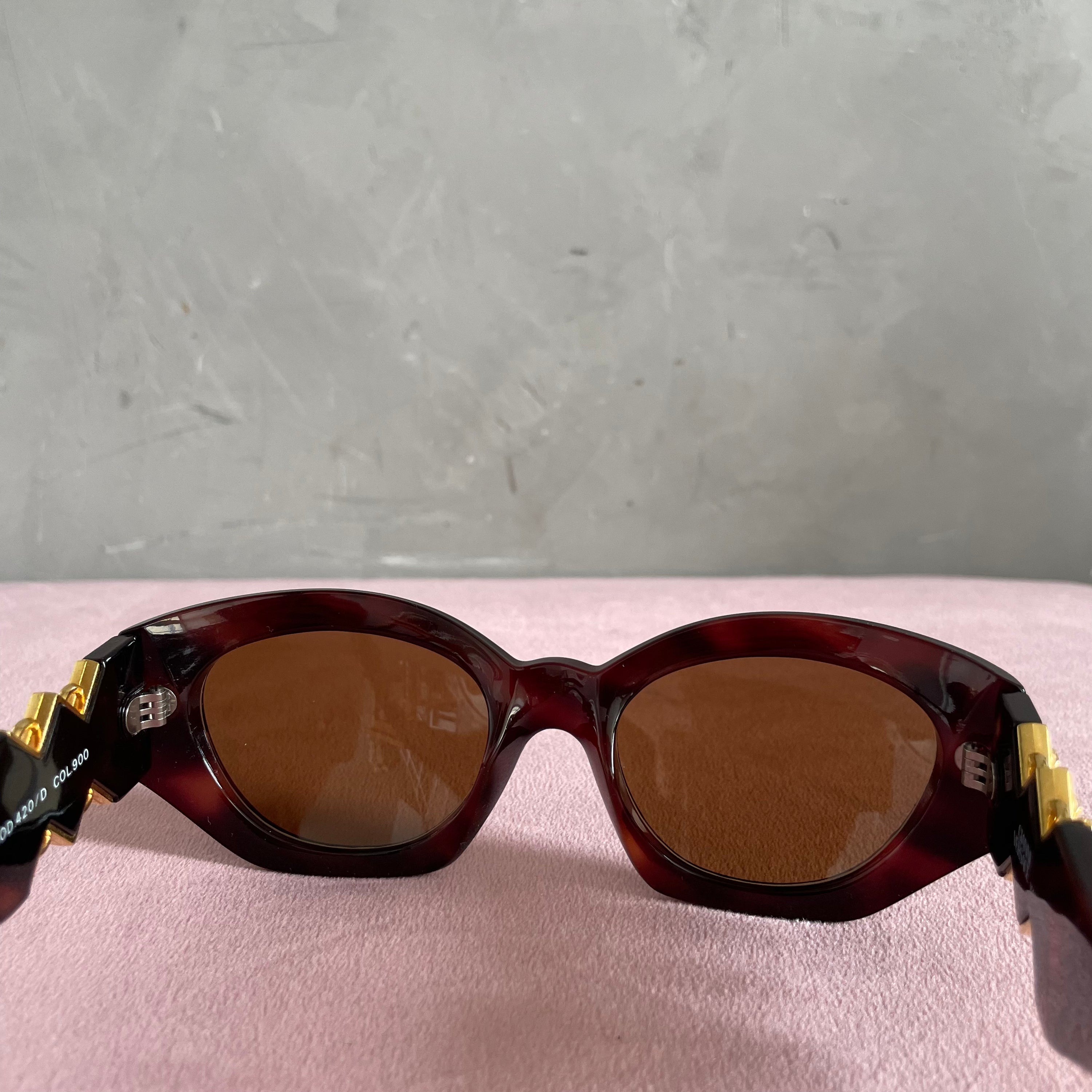 Gianni Versace 420 Sunglasses