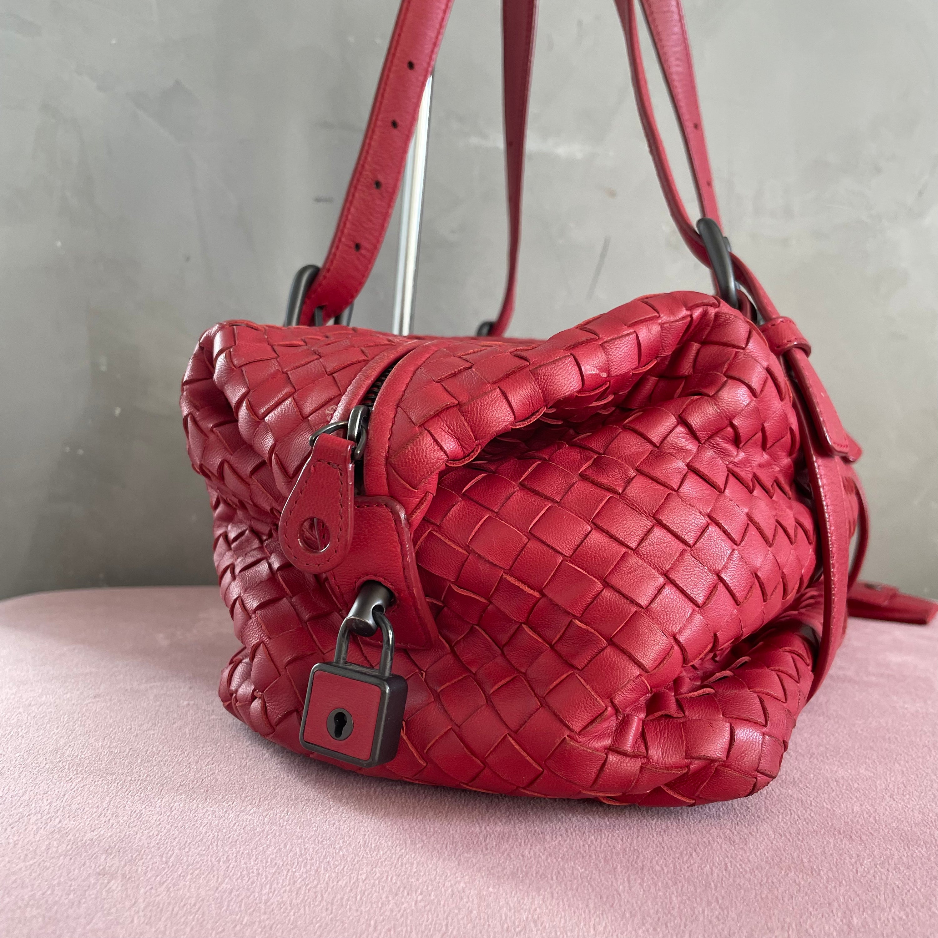 Bottega Veneta Montaigne Bag