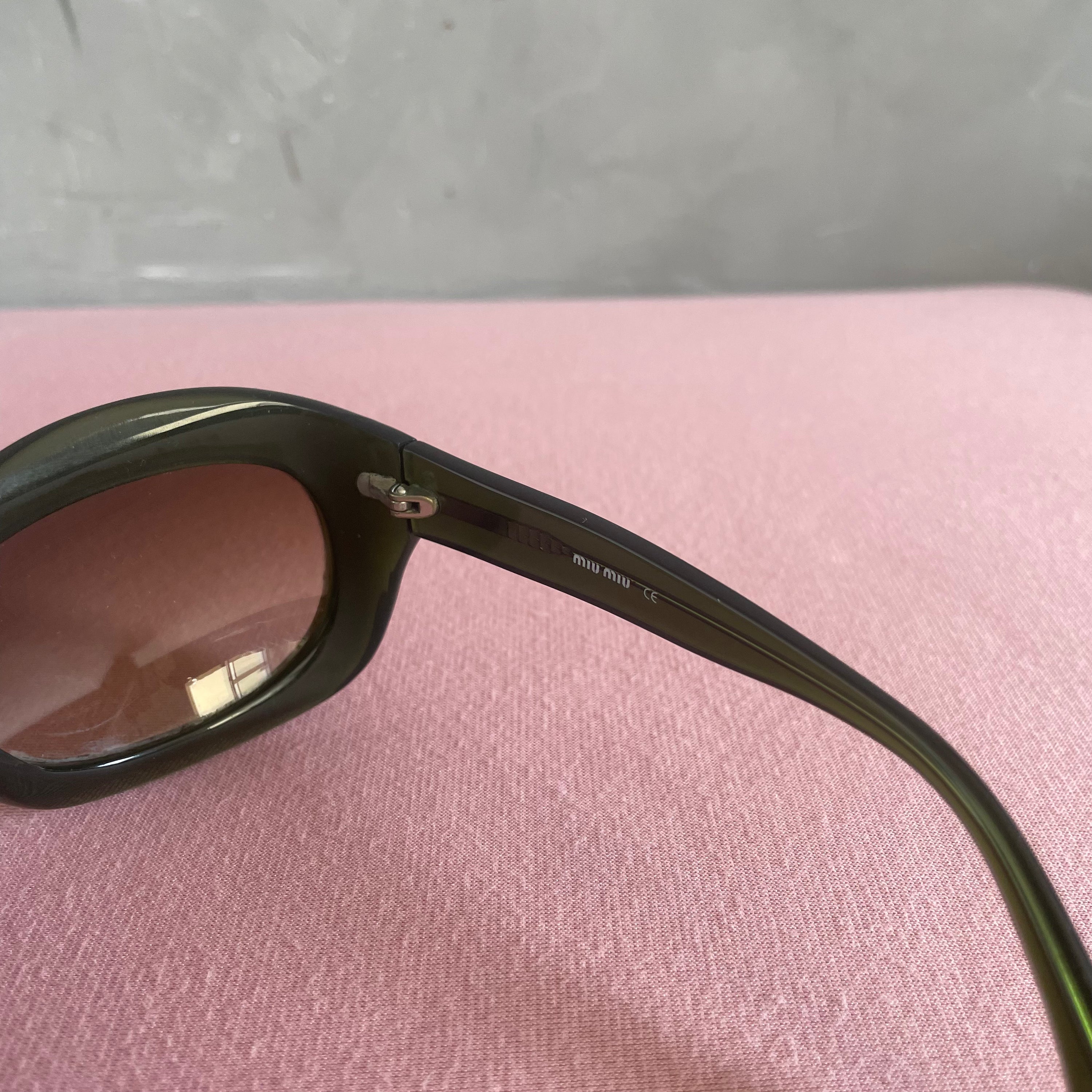Miu Miu SMU06C Sunglasses