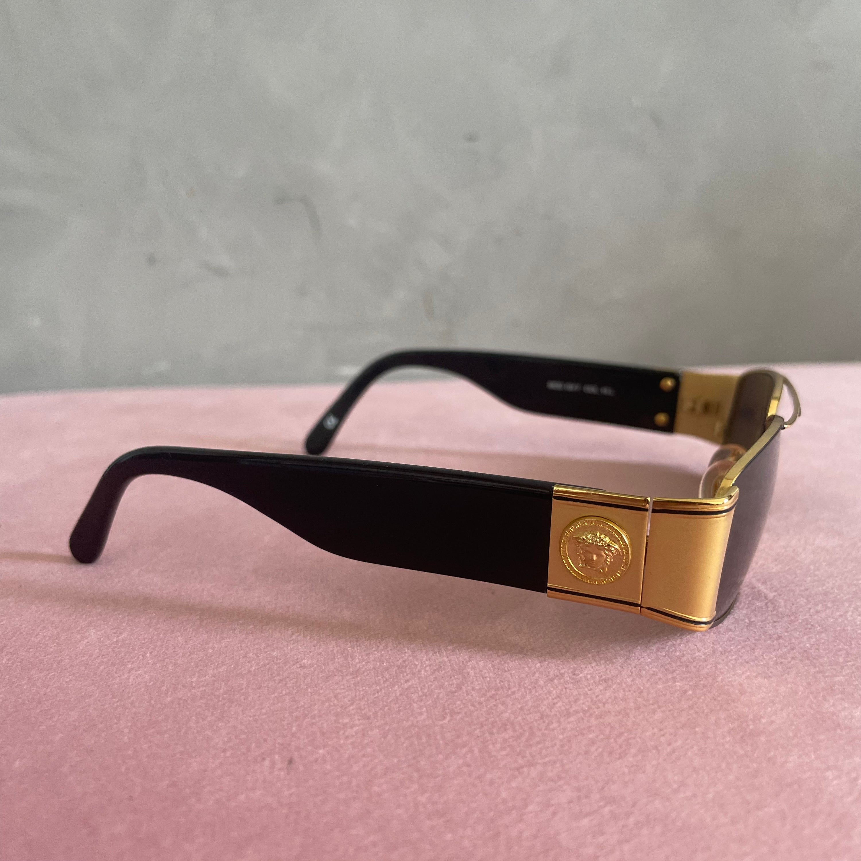 Gianni Versace Black GV7 Sunglasses