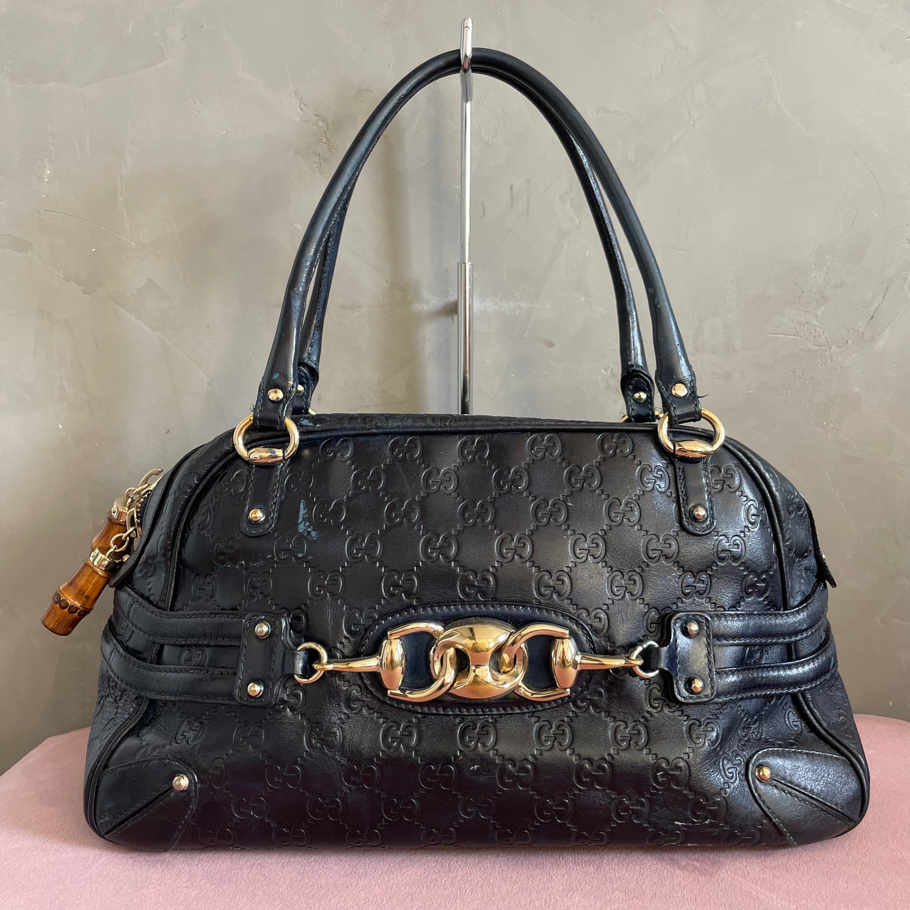 Gucci Horsebit shoulder Bag
