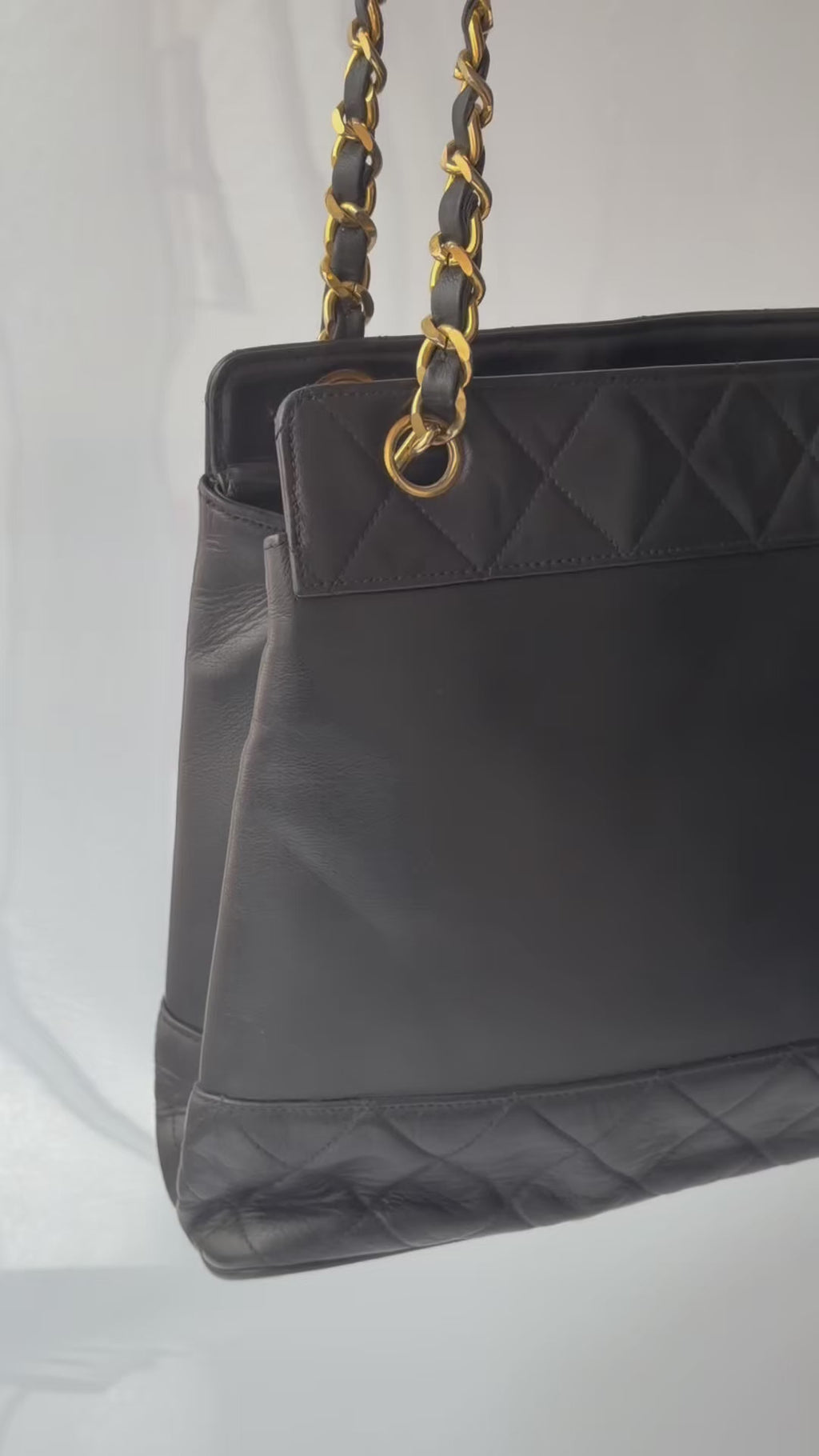 Chanel 1991 Chain Tote Bag