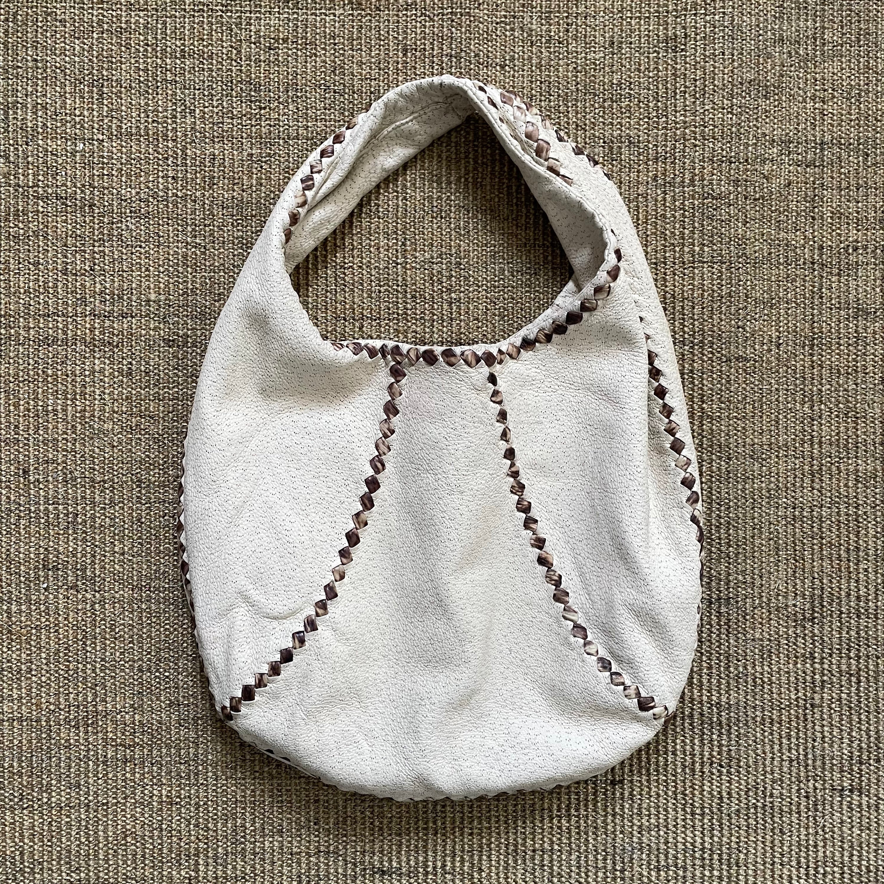 Bottega Veneta Cervo Hobo Pekary