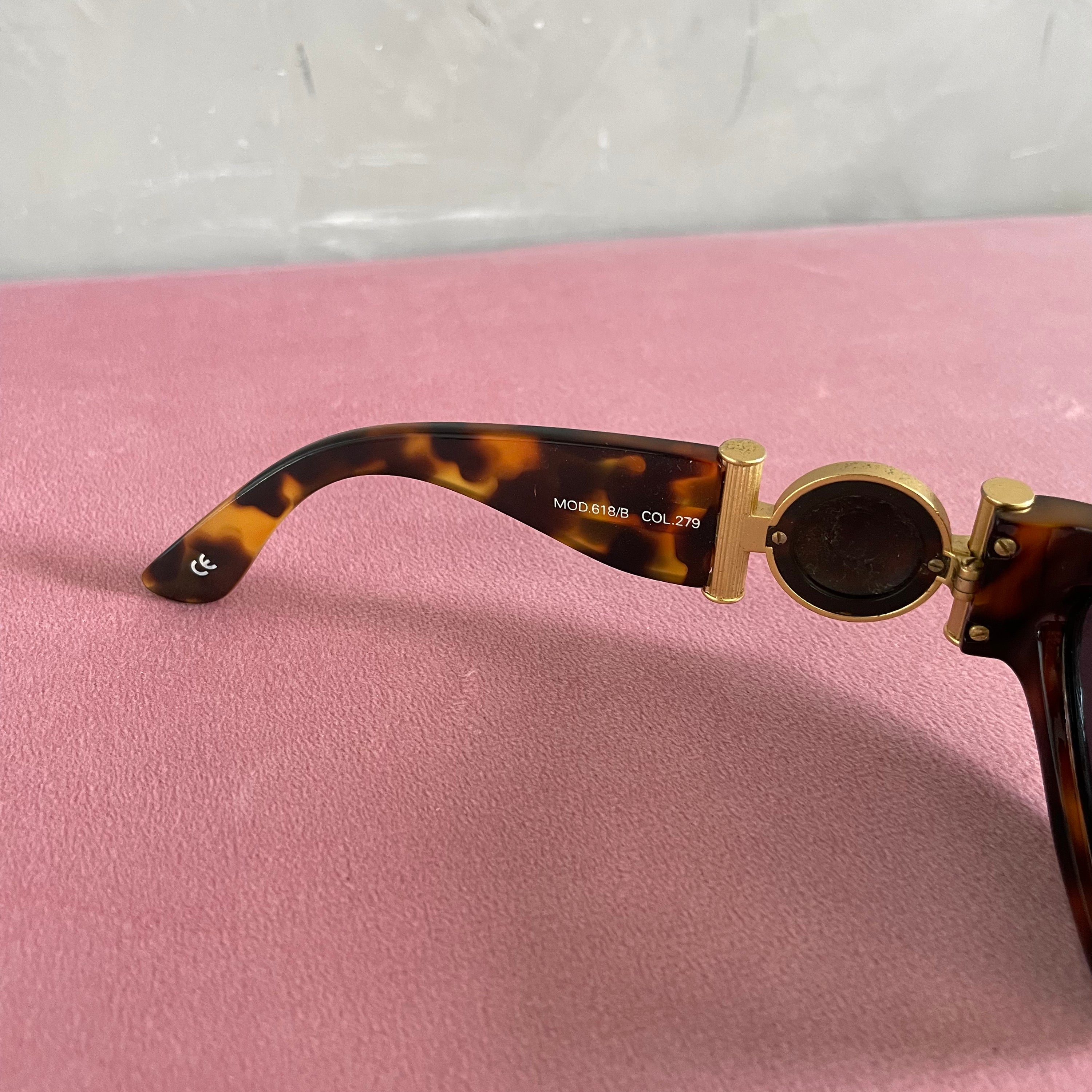 Gianni Versace 618/B Sunglasses