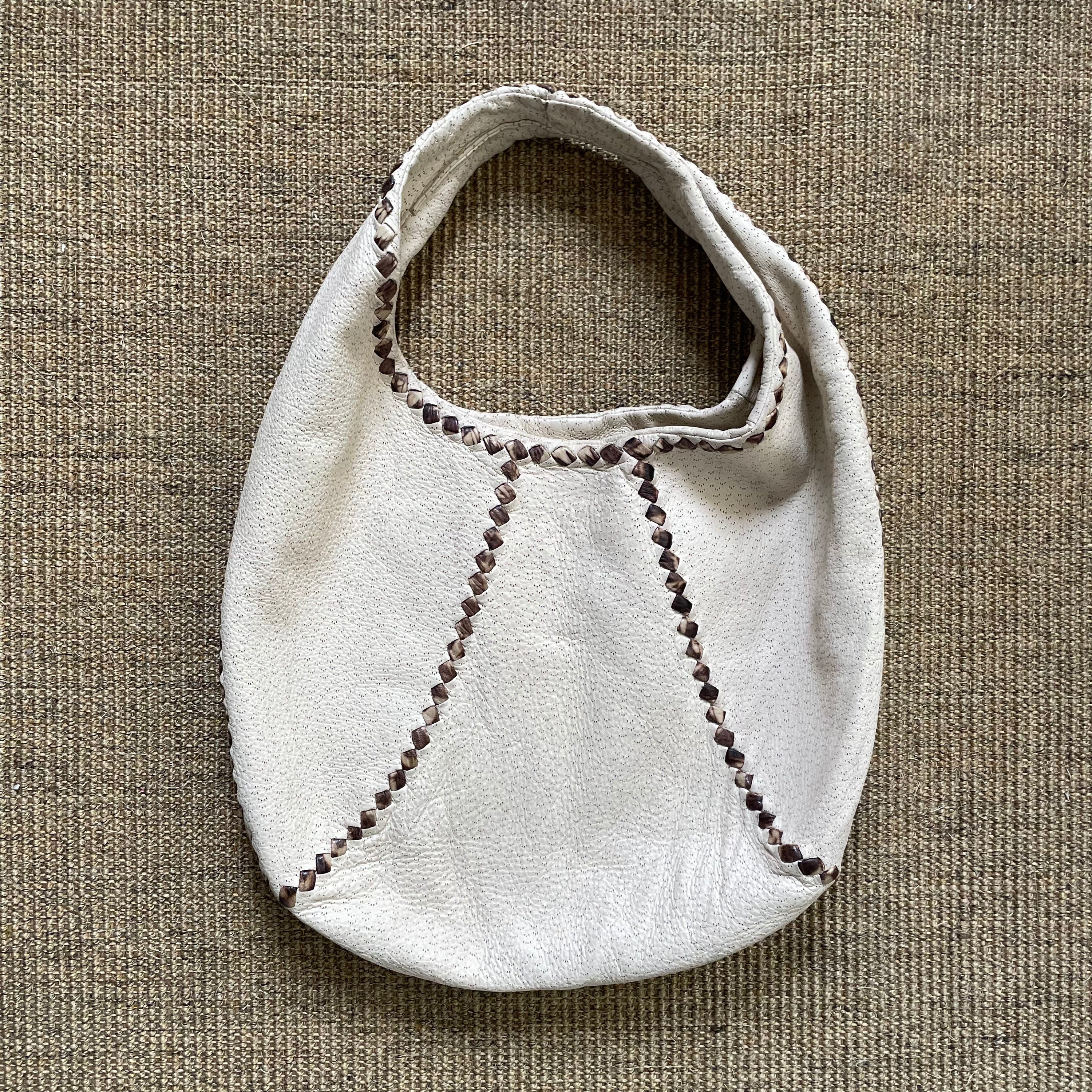 Bottega Veneta Cervo Hobo Pekary