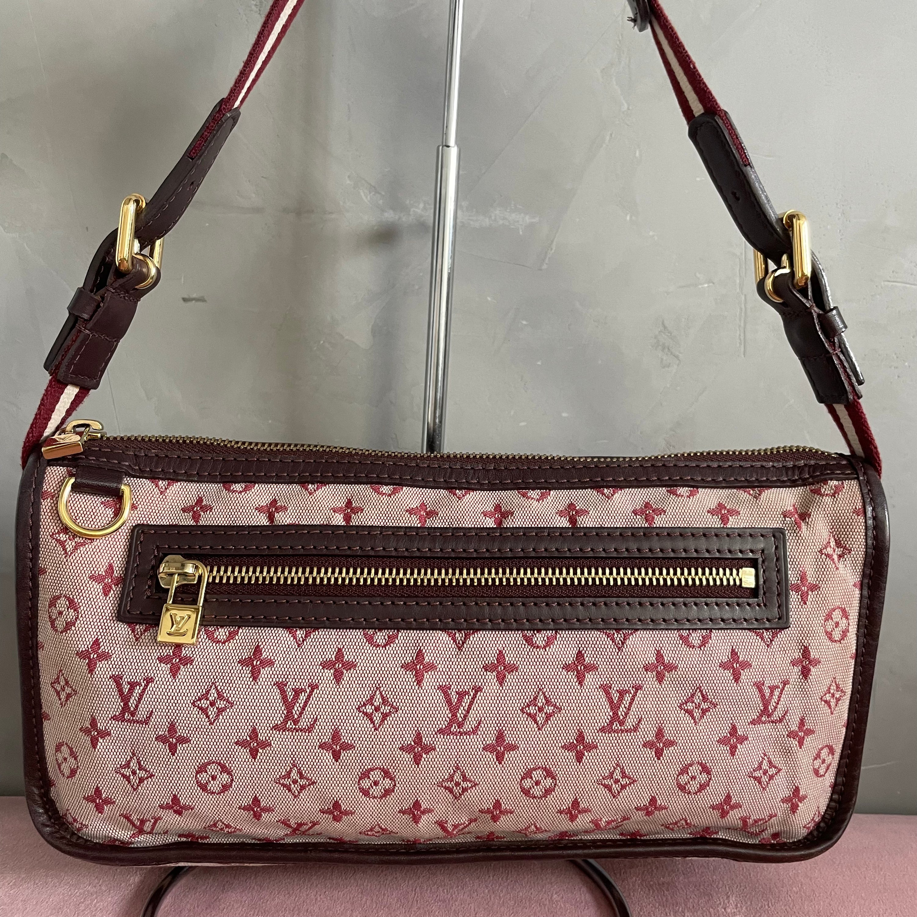 Louis Vuitton Idylle Pochette Bag