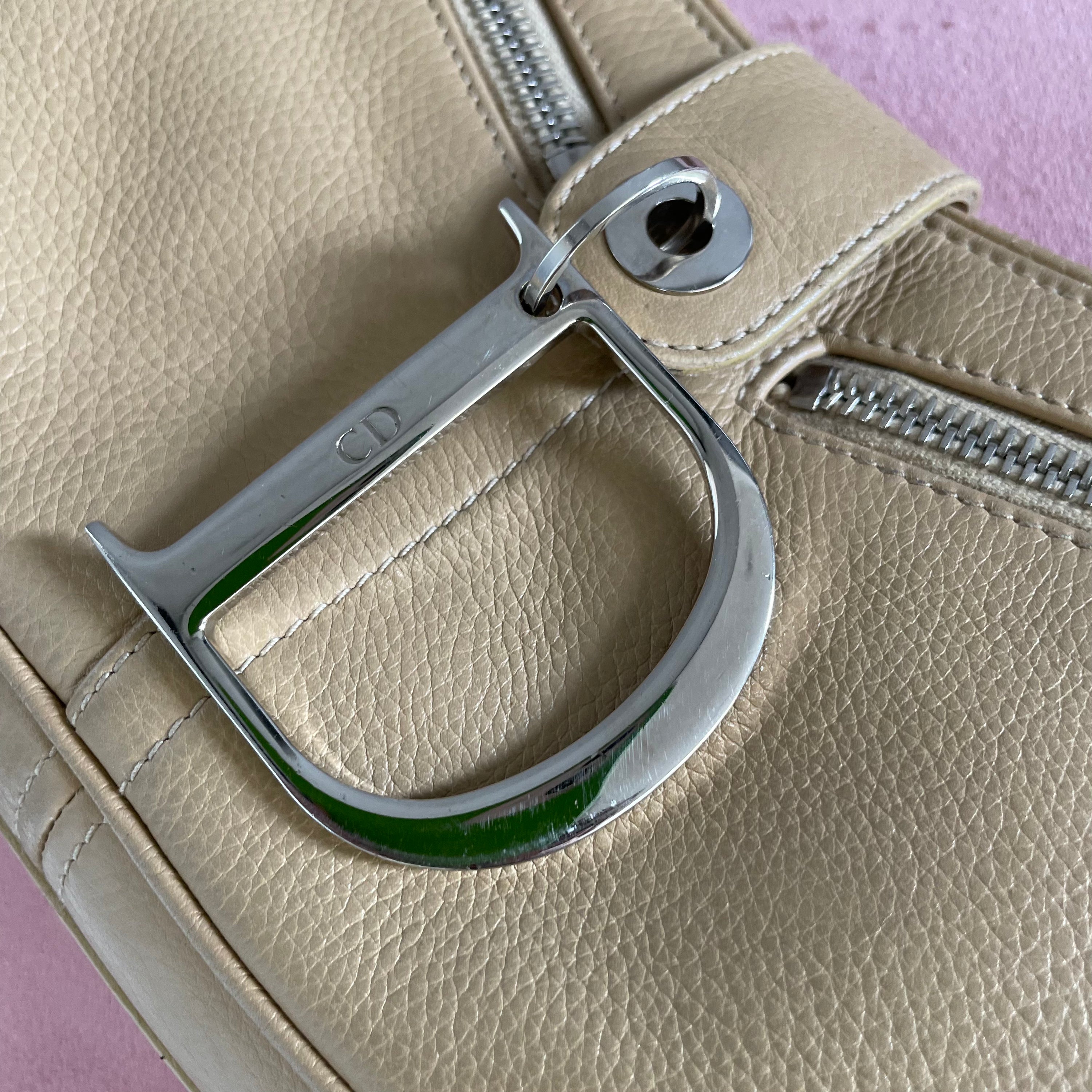 Christian Dior D Pochette