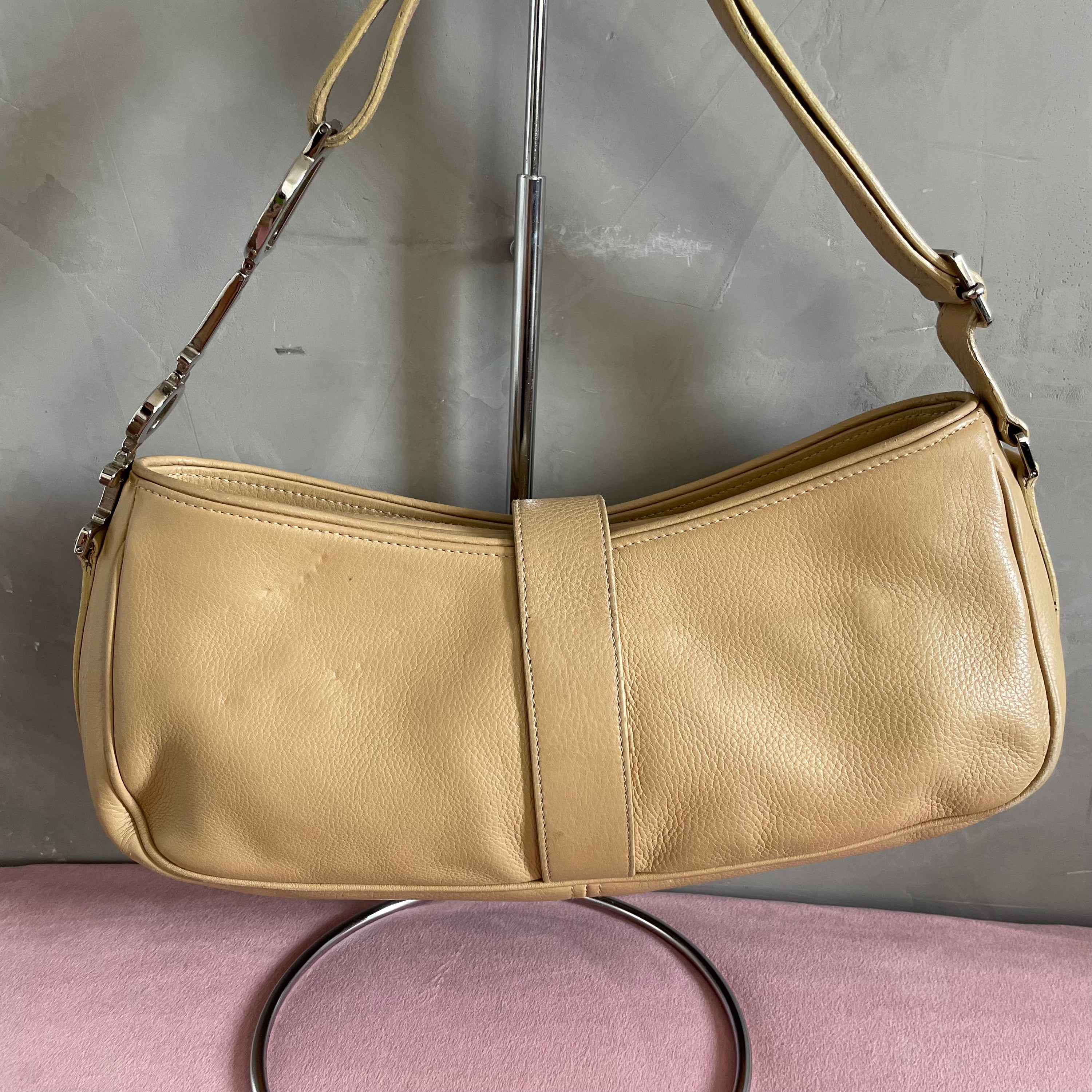 Christian Dior D Pochette