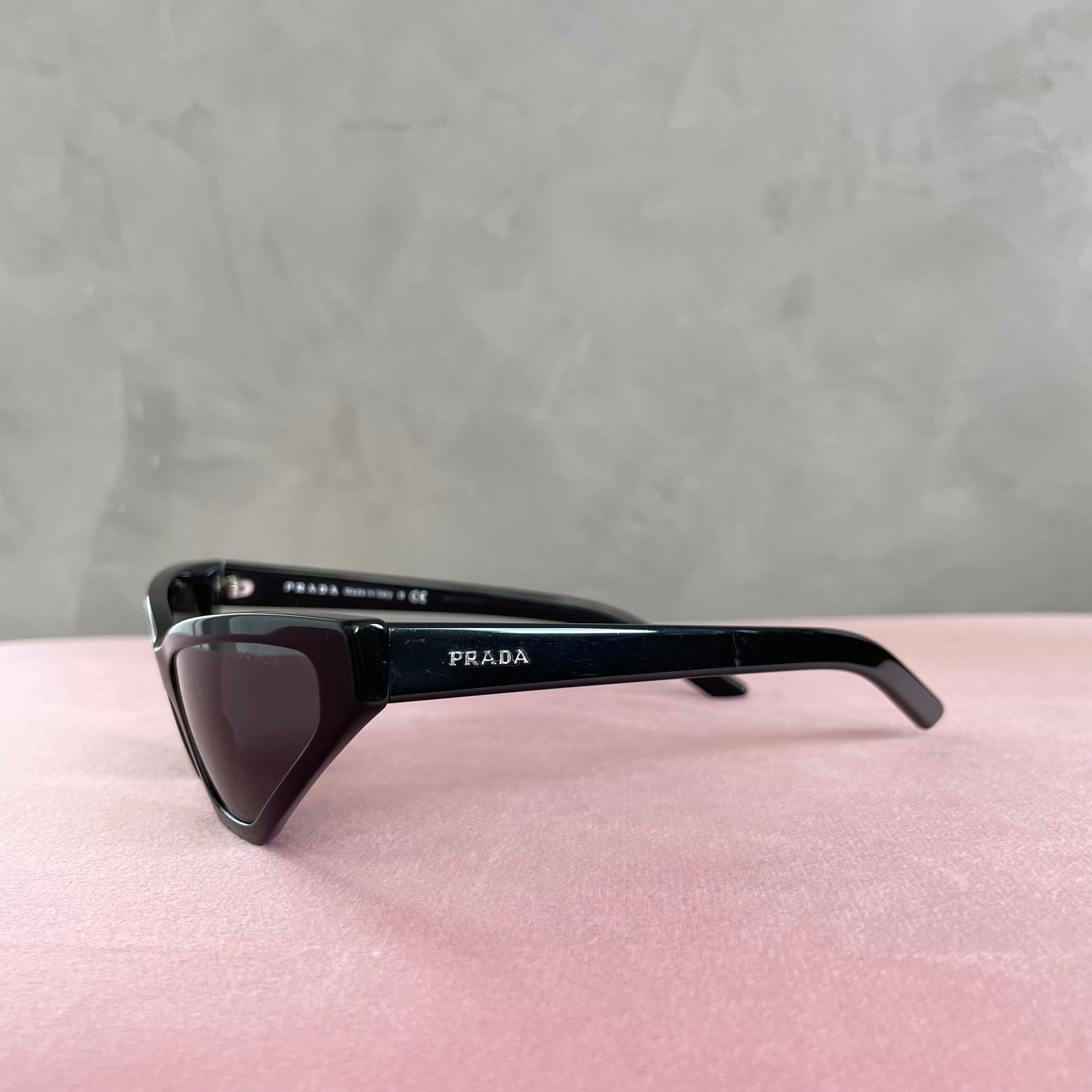 Prada SPR 12V Sunglasses
