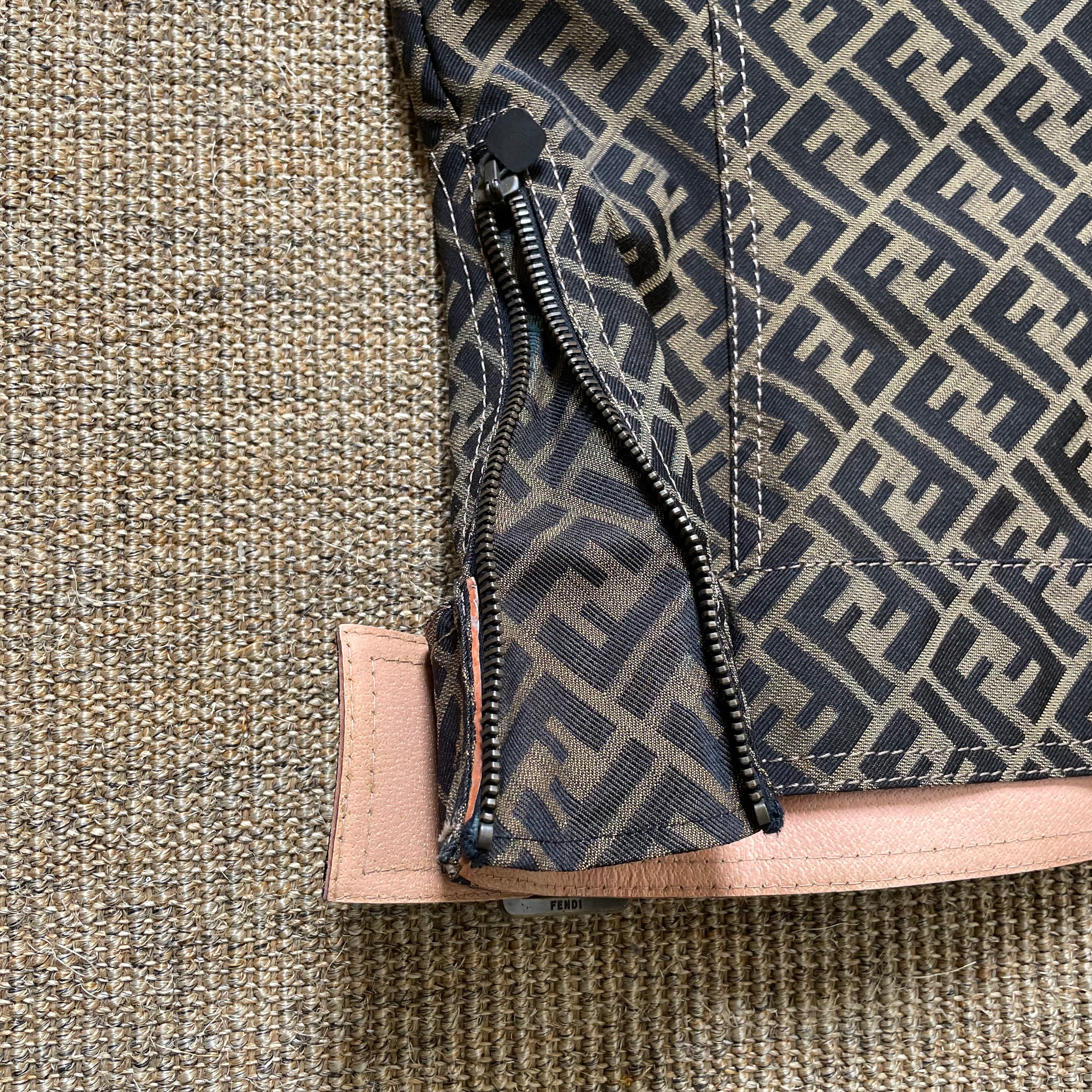 Fendi Vest Monogram