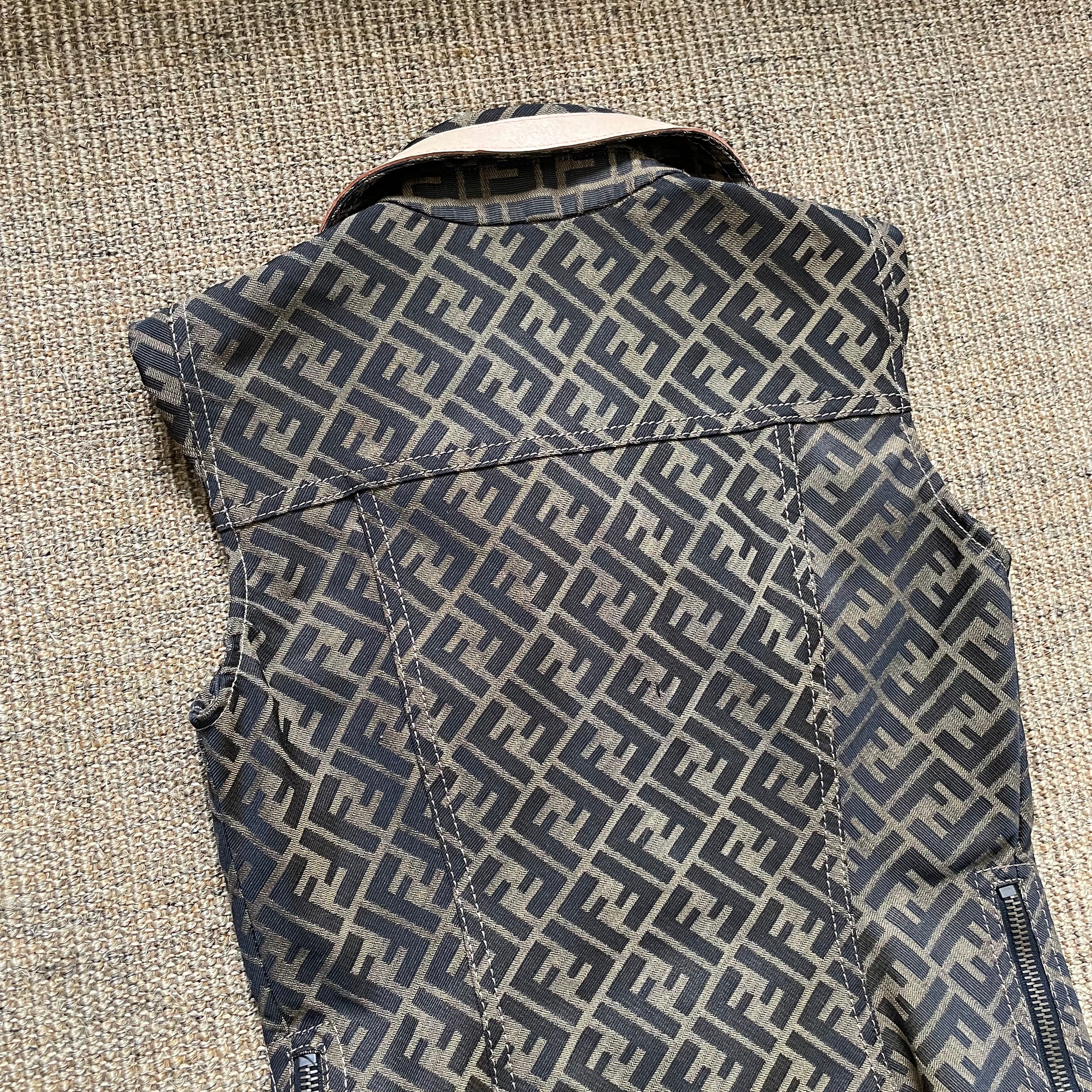 Fendi Vest Monogram