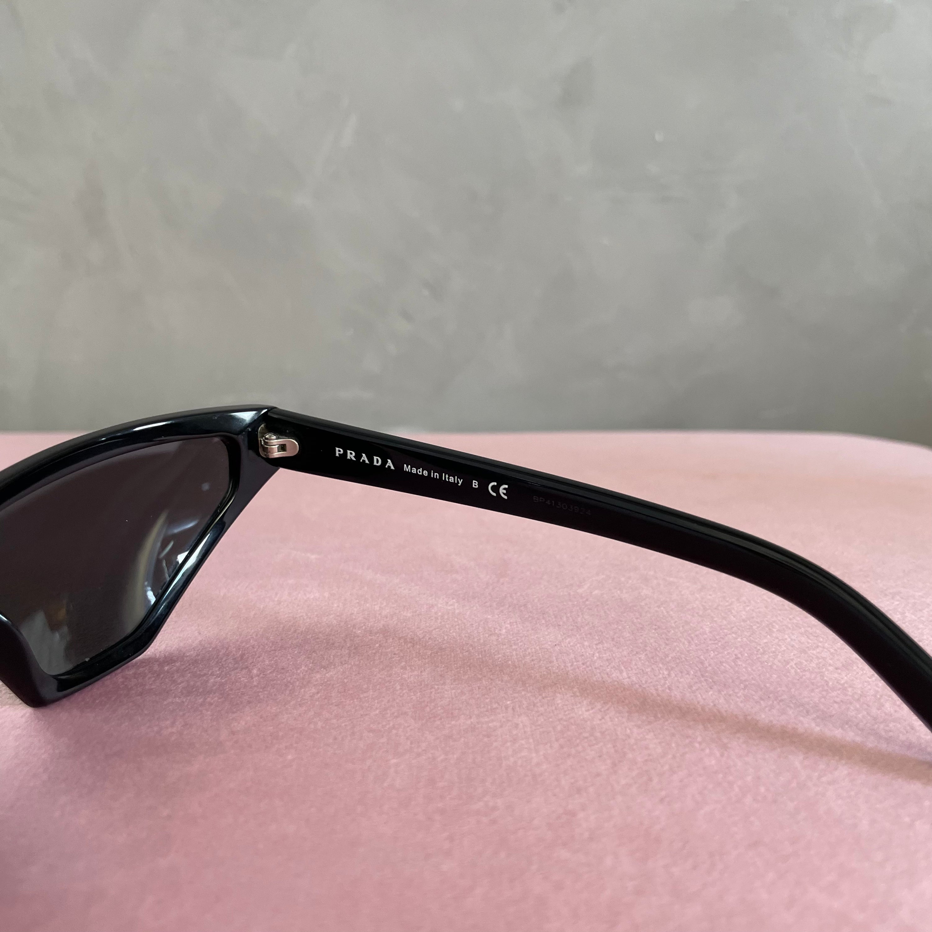 Prada SPR 12V Sunglasses
