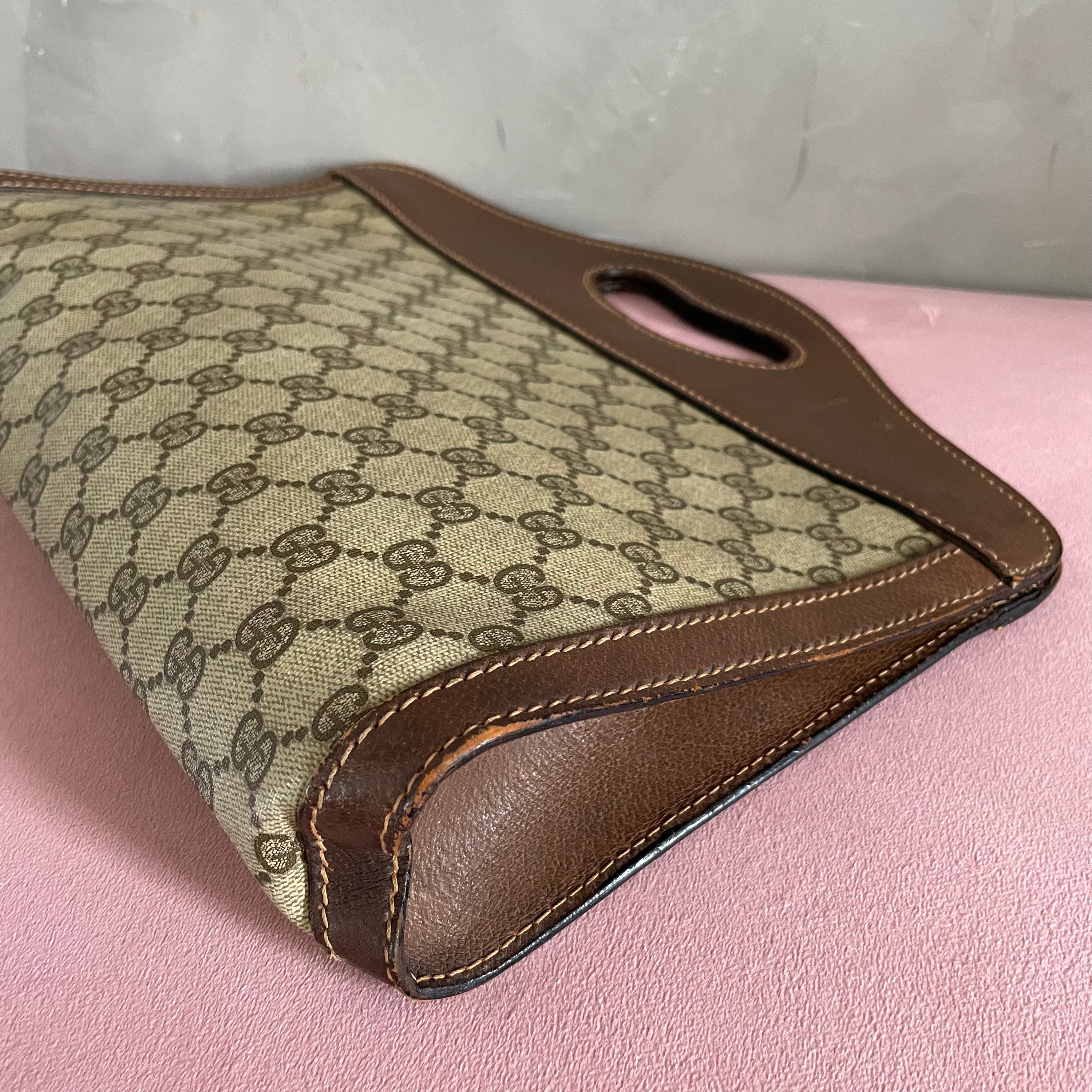 Gucci 90s Handbag