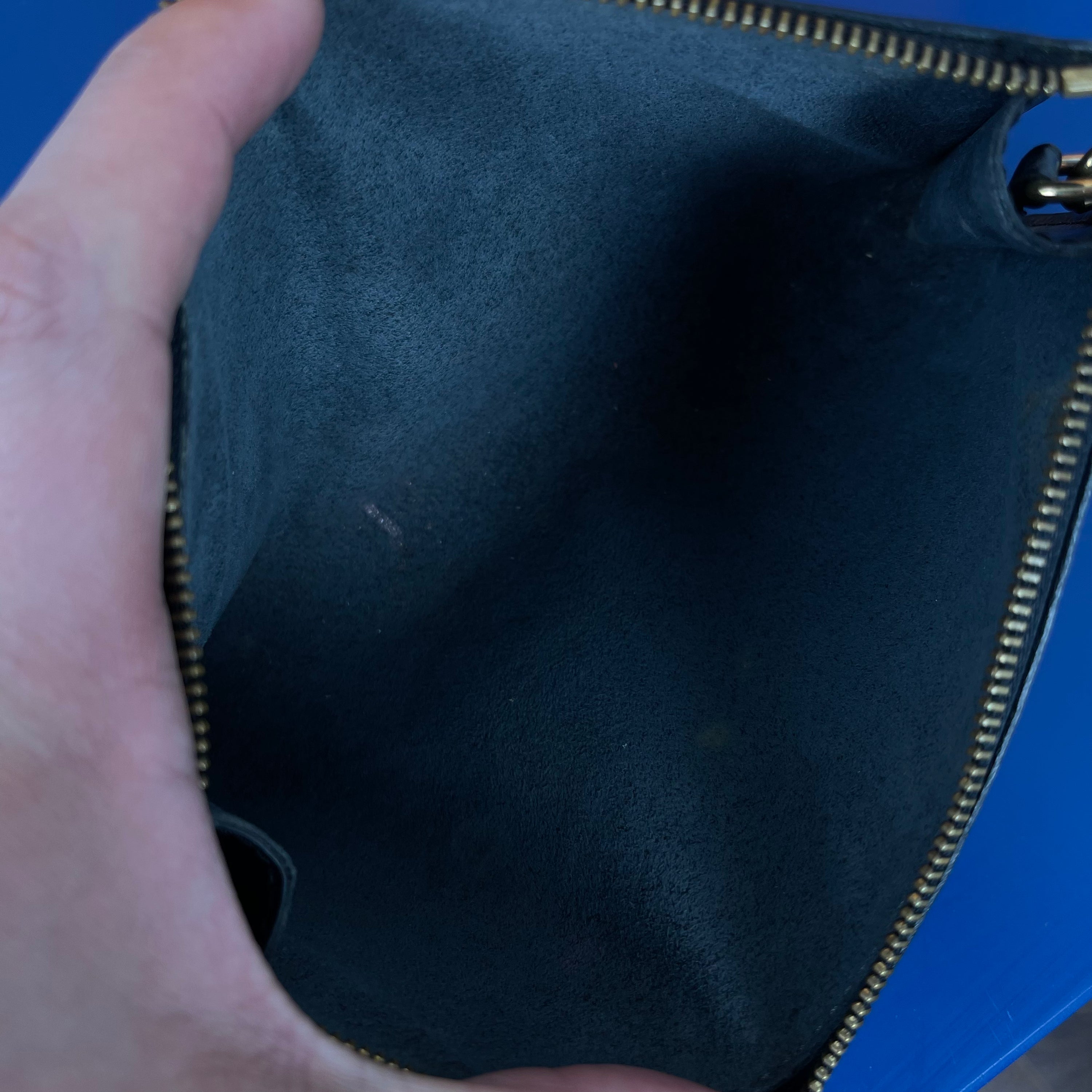 Louis Vuitton Epi Pochette
