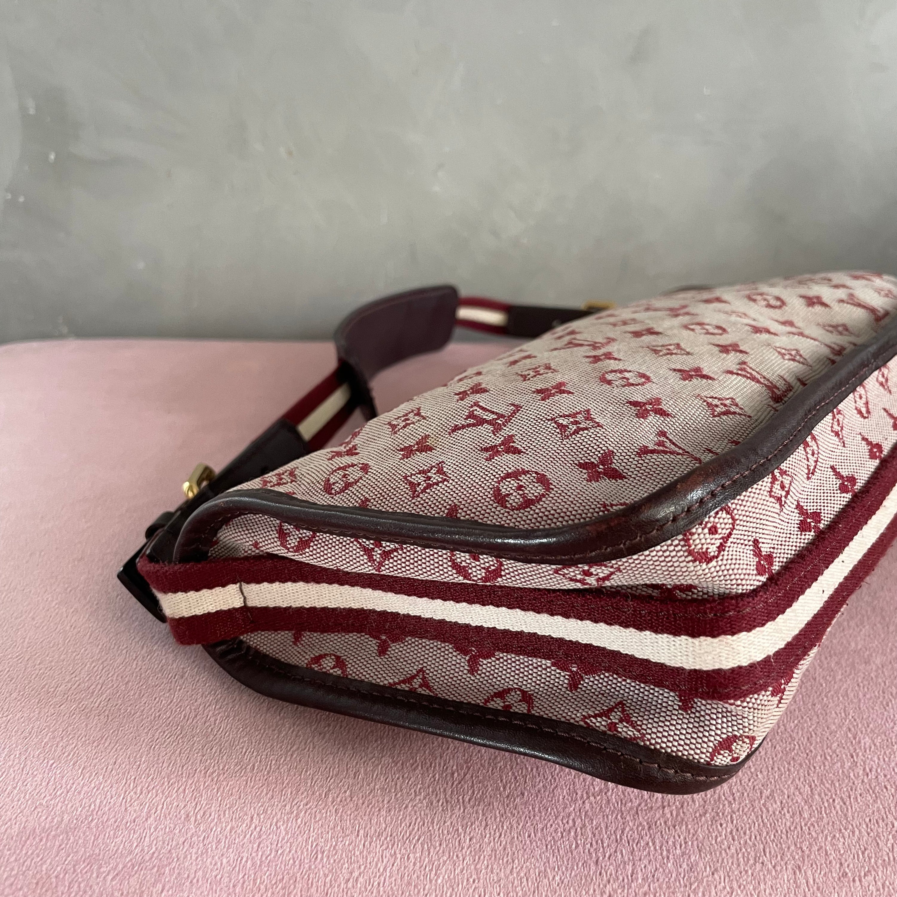 Louis Vuitton Idylle Pochette Bag