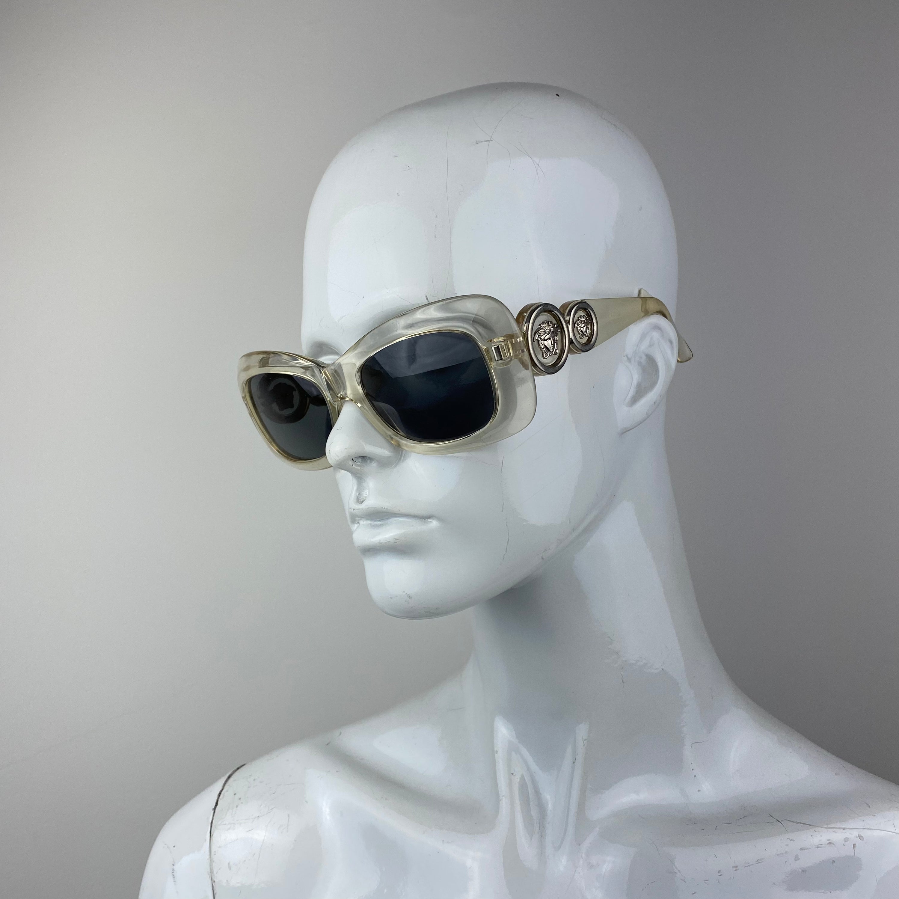 Gianni Versace 417 Sunglasses